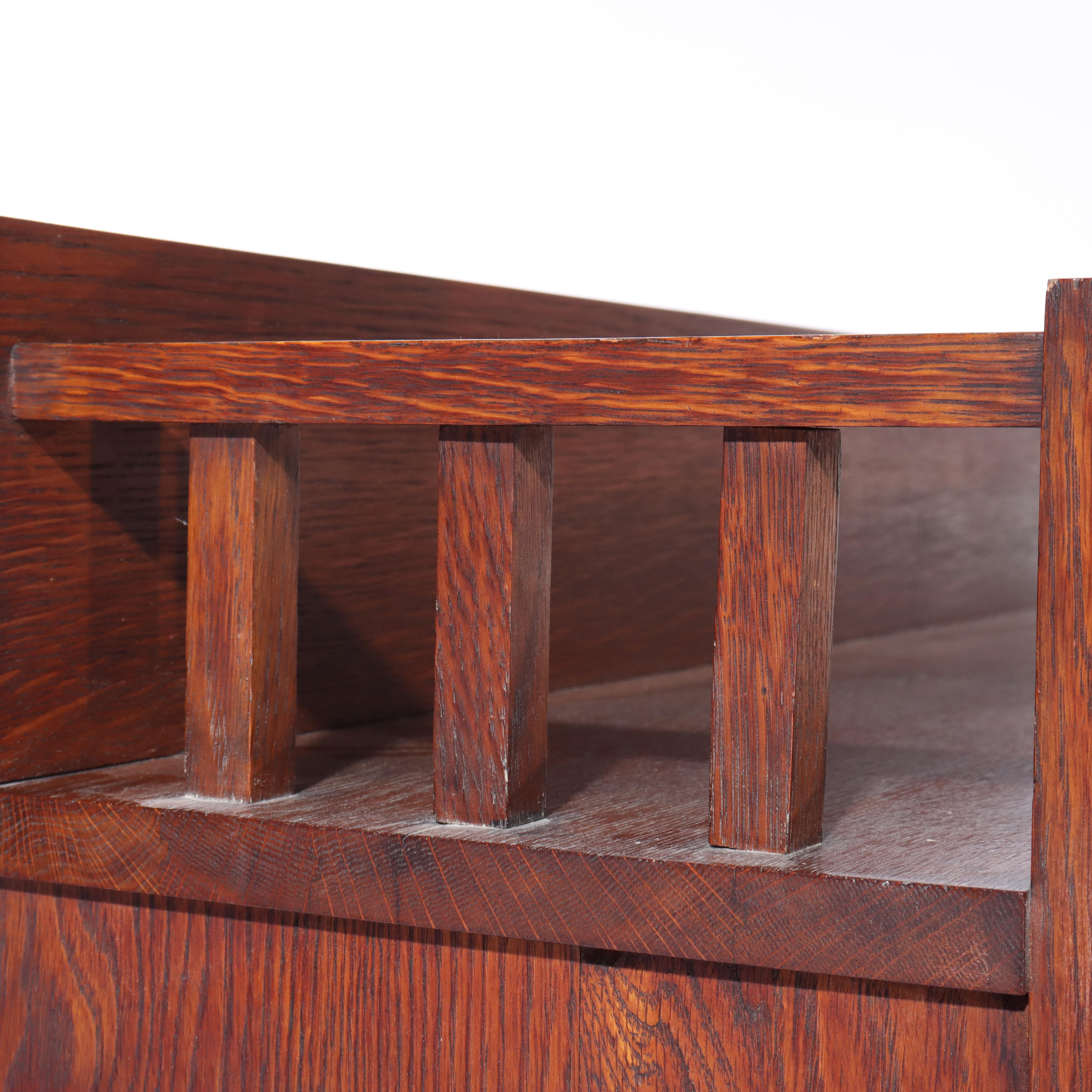 Ancienne bibliothèque Stickley School en Oak Oak à 2 portes avec verre au plomb v1920 en vente 8