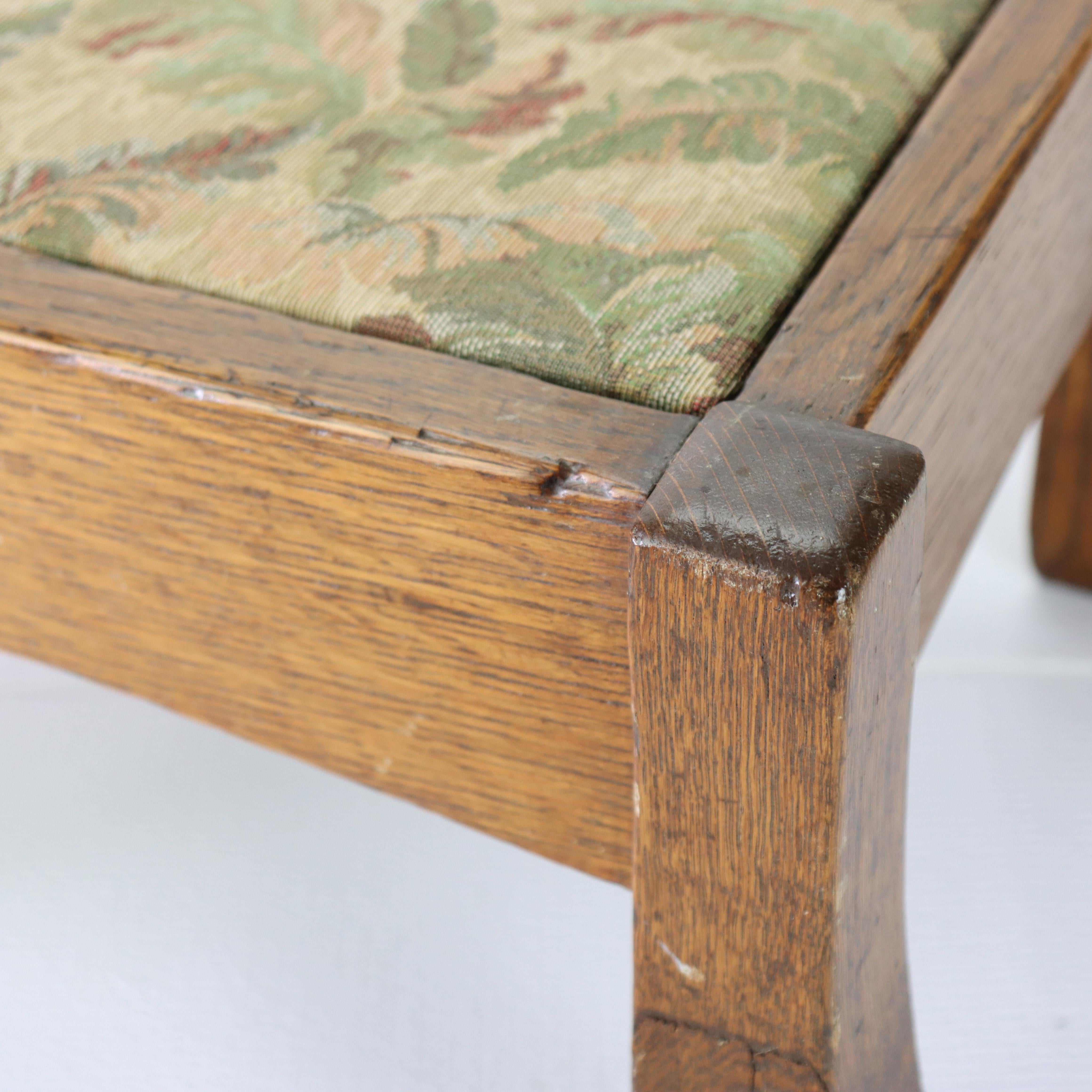 Antique Stickley School Oak Flared Leg Footstool Unsigned C1920
Measures - 10.25