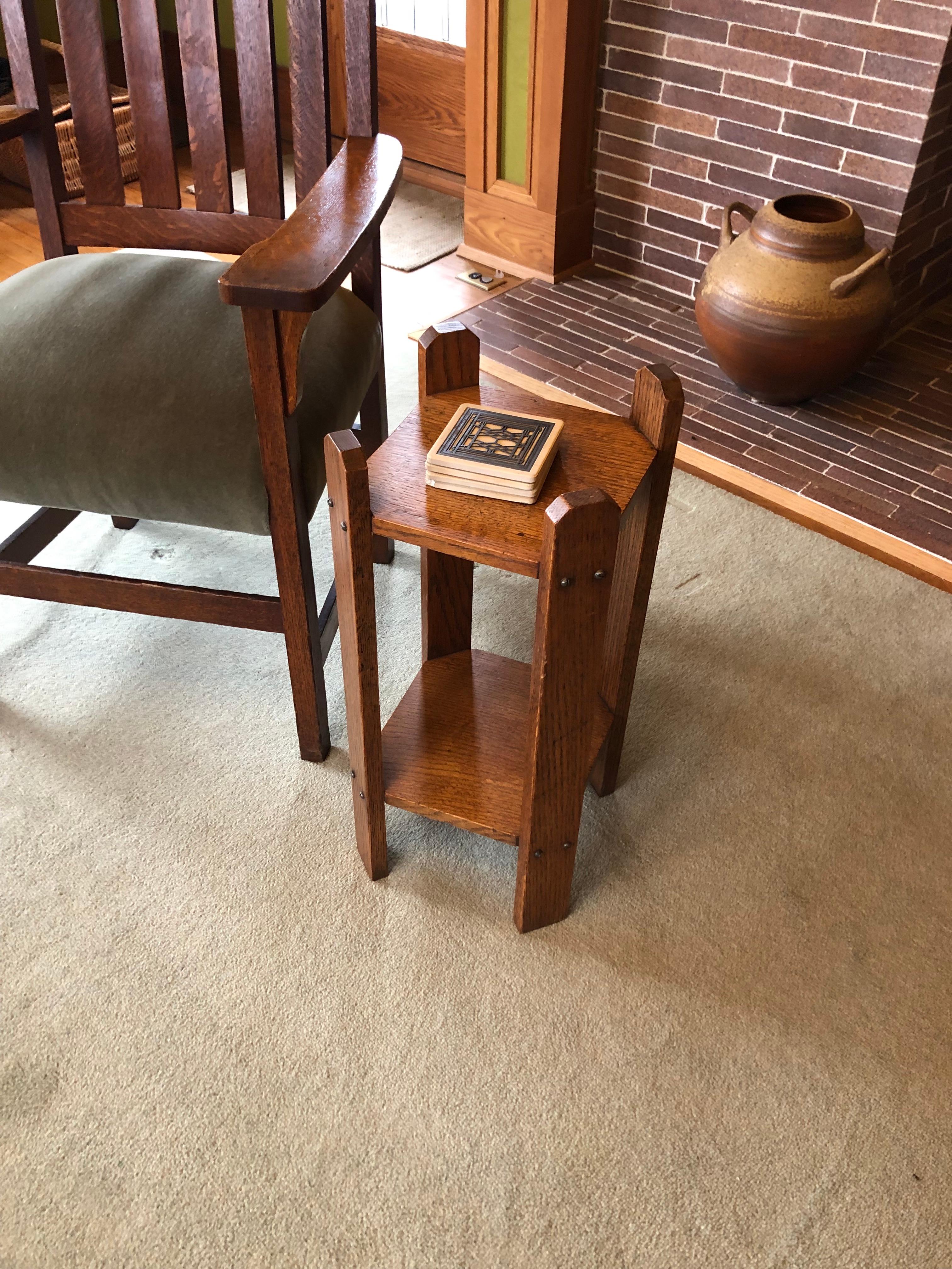 Antique Stickley Style Arts & Crafts Mission Oak Two-Tier Occasional Side Table 5