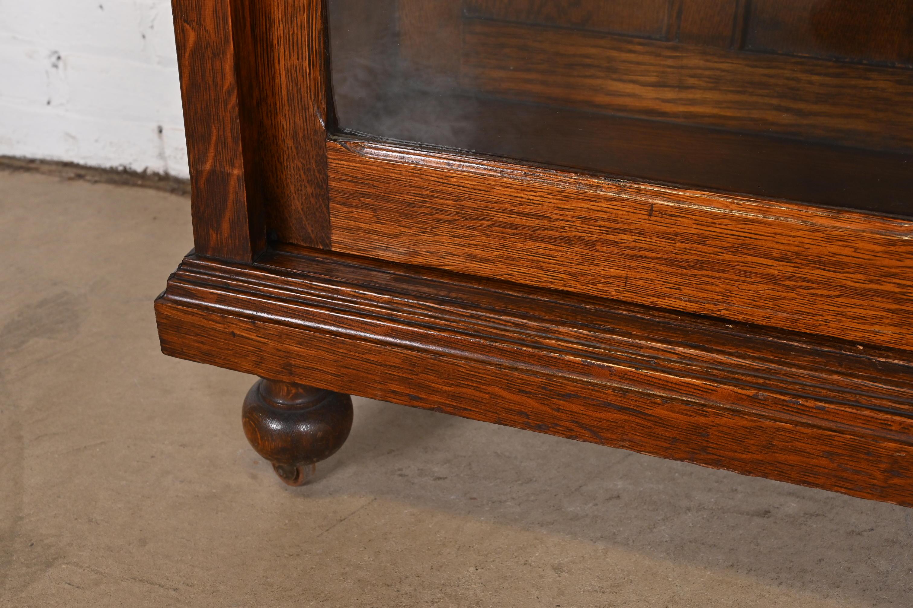 Antique Stickley Style Arts & Crafts Oak Glass Front Triple Bookcase, circa 1900 3