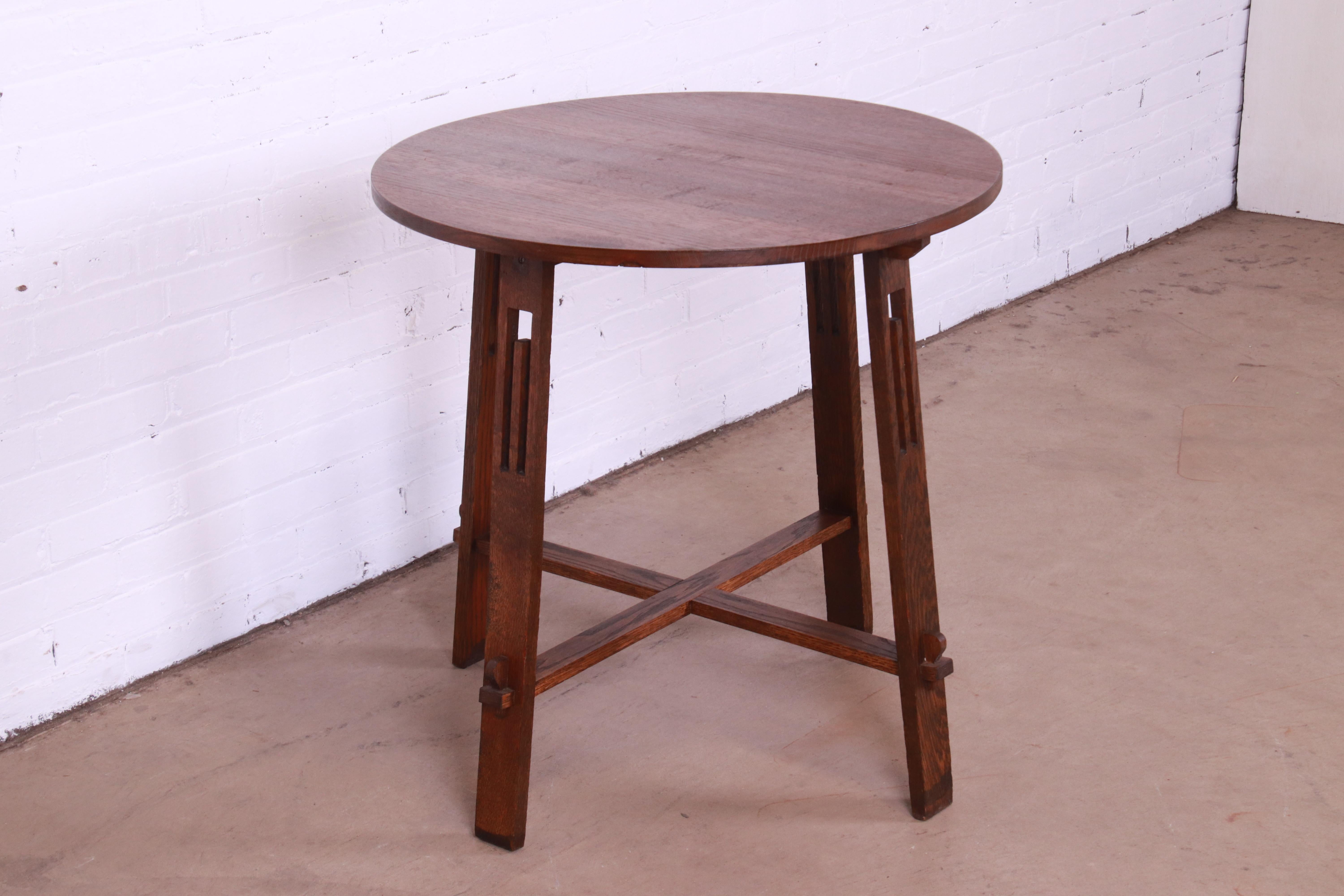 20th Century Antique Stickley Style Arts & Crafts Oak Side Table, Circa 1900