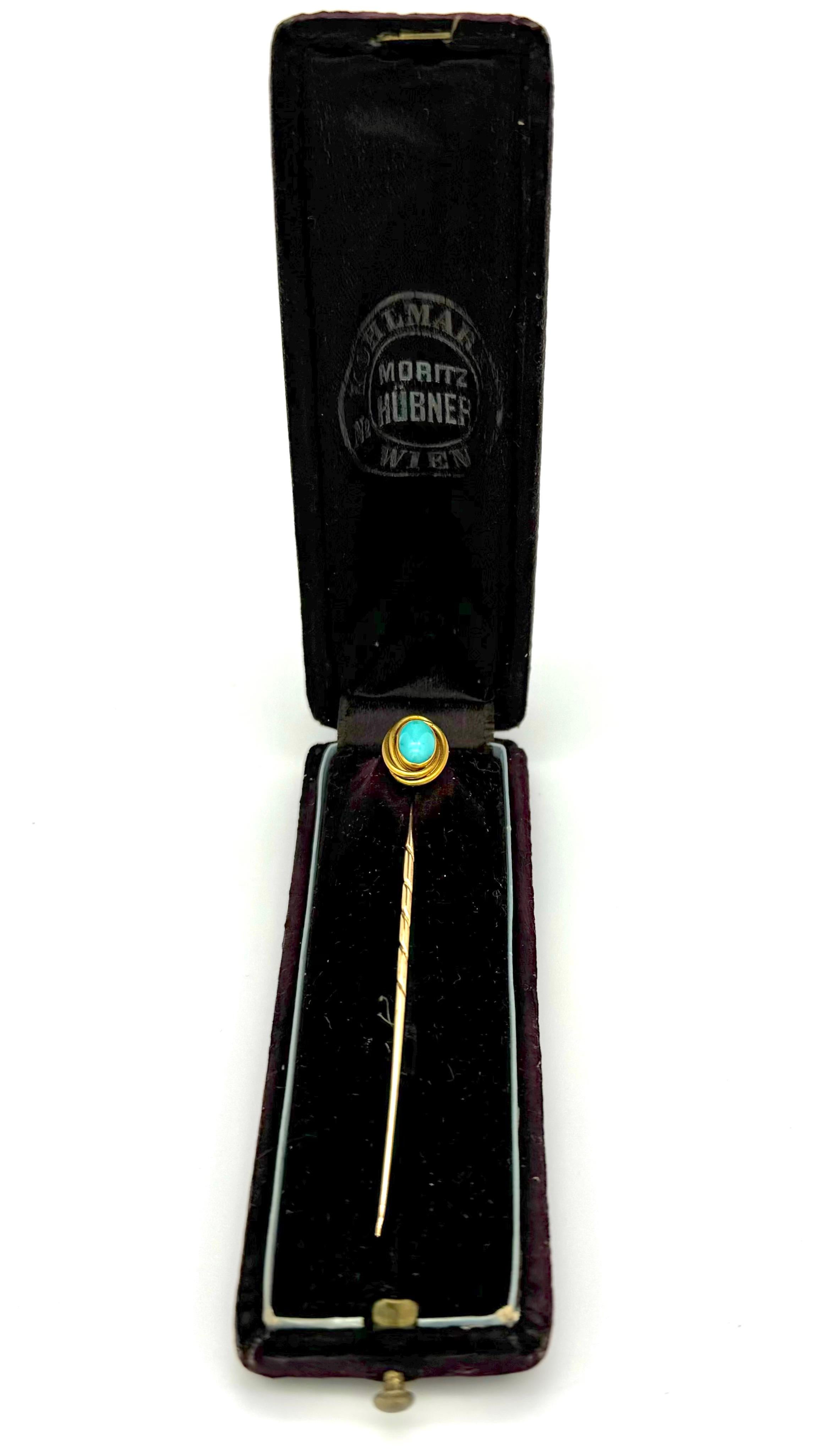 Taille cabochon Antique épingle à cravate en or 14 carats avec turquoise cabochon en vente