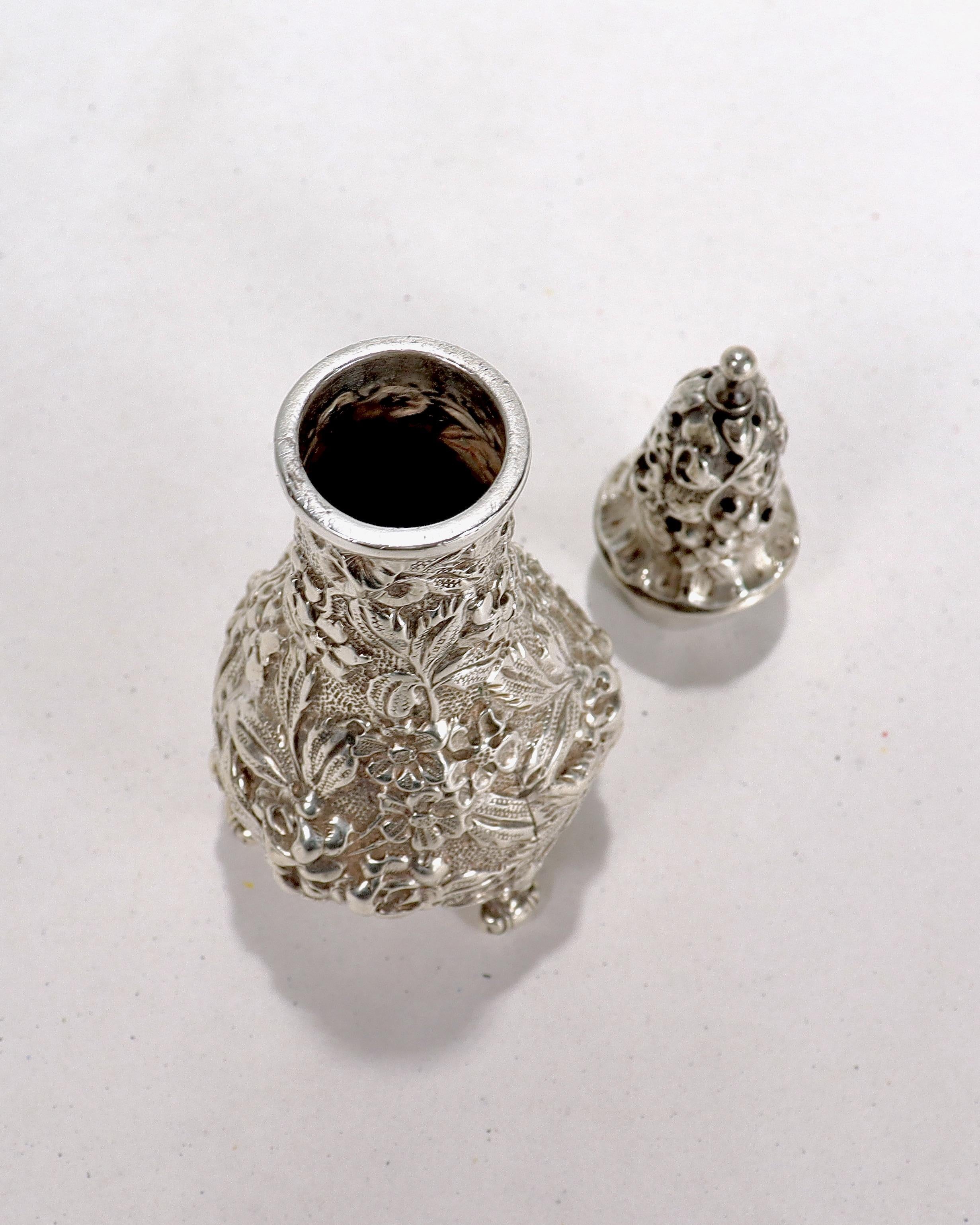 Antique Stieff Sterling Silver Repousse Salt Shaker In Good Condition For Sale In Philadelphia, PA