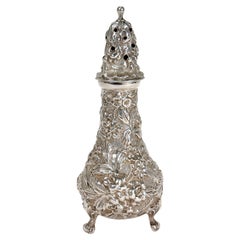 Salière en argent sterling repoussé Stieff antique