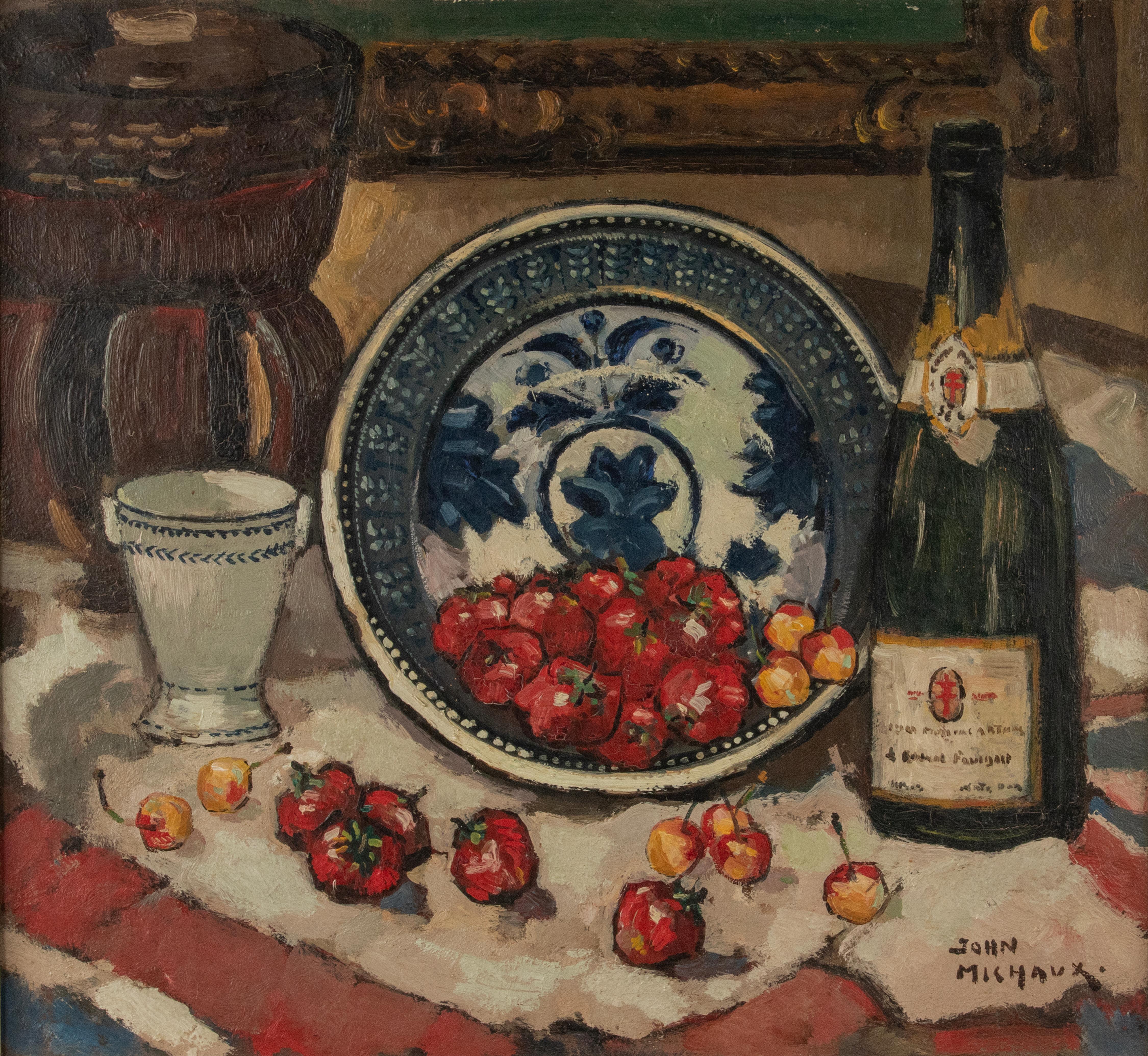 Une belle nature morte peinte à l'huile, réalisée par l'artiste belge John Michaux. 
Il s'agit d'une scène colorée avec des fraises et des cerises dans un bol en céramique bleu et blanc et une bouteille de champagne, sur fond d'intérieur de maison.