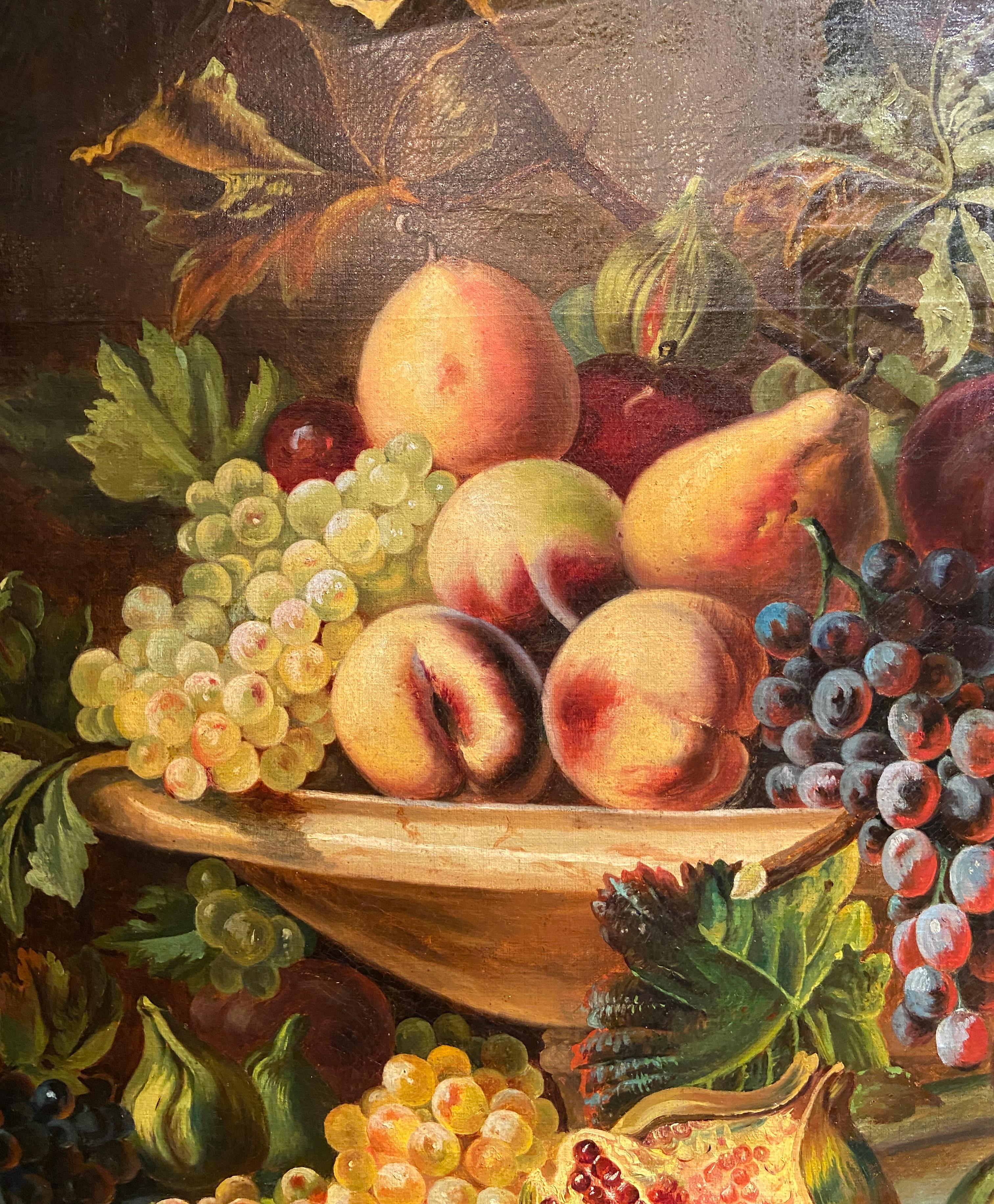 Ancienne nature morte à l'huile sur toile encadrée dans un panneau en noyer et signée 