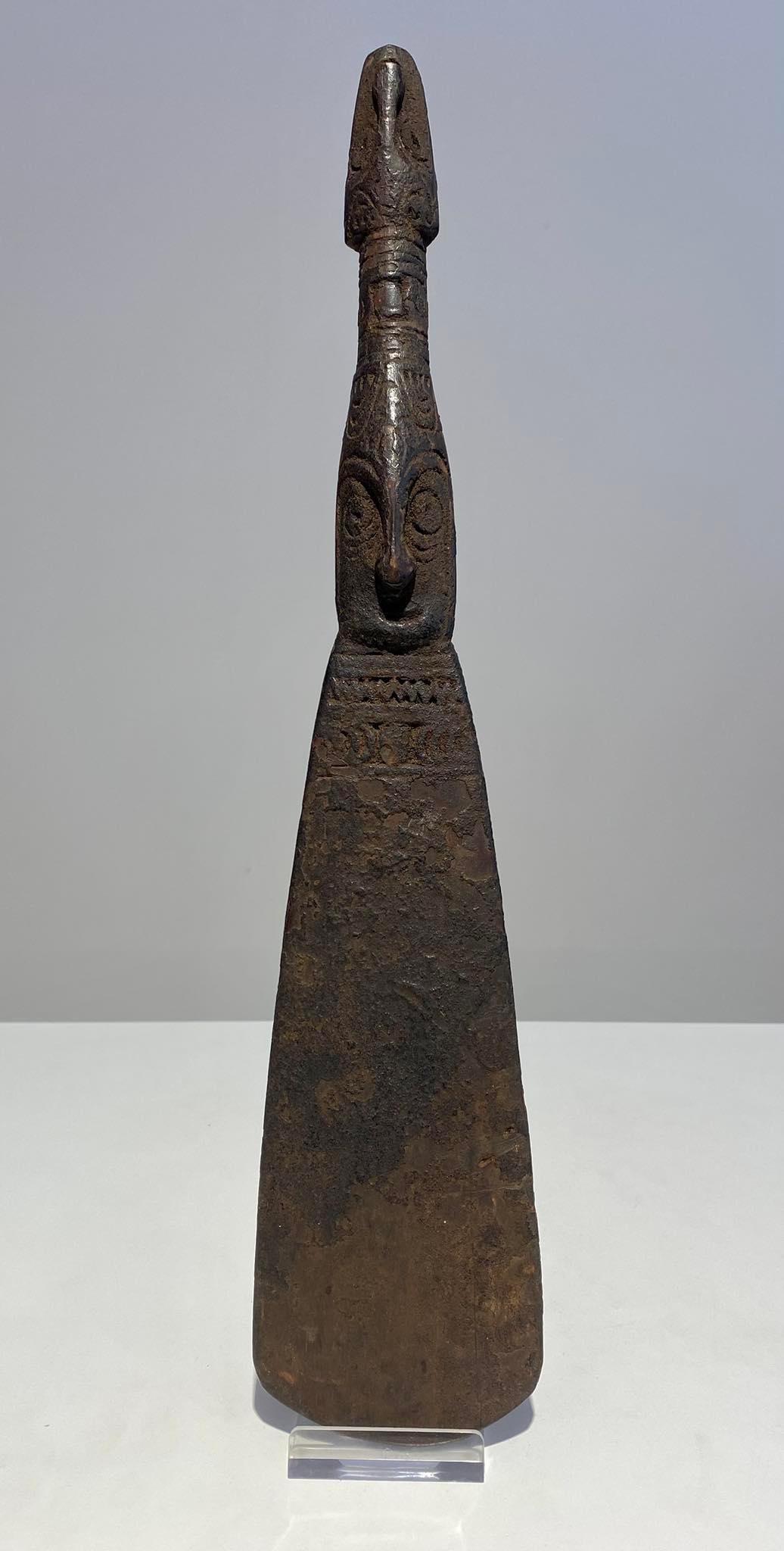 Papua New Guinean Antique stirrer Lower Sepik Papua New Guinea Murik Lakes Ramu Oceanic art Ramu For Sale