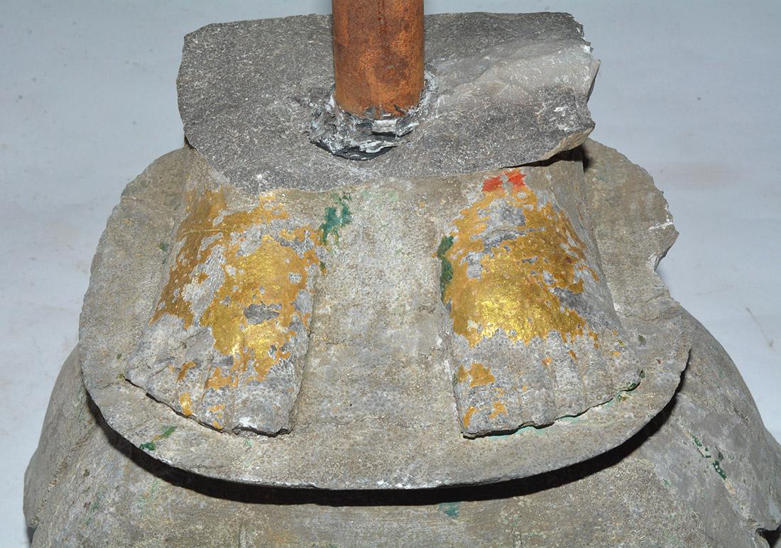 Lampes à base de pierre anciennes, pieds de statues de Bouddha en vente 2