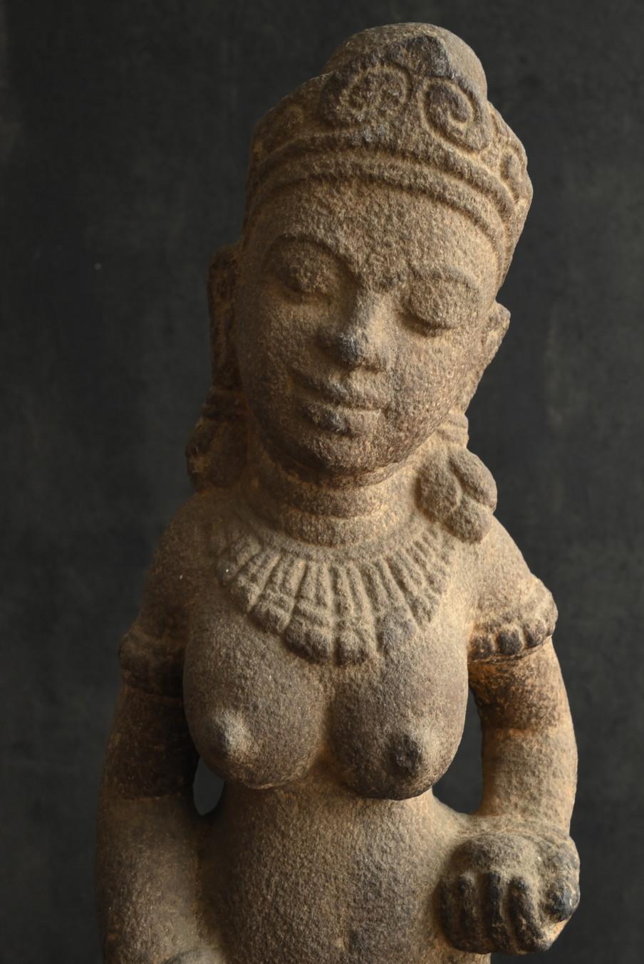 Other Antique stone Buddha of a goddess or woman from Southeast Asia / 19th century
