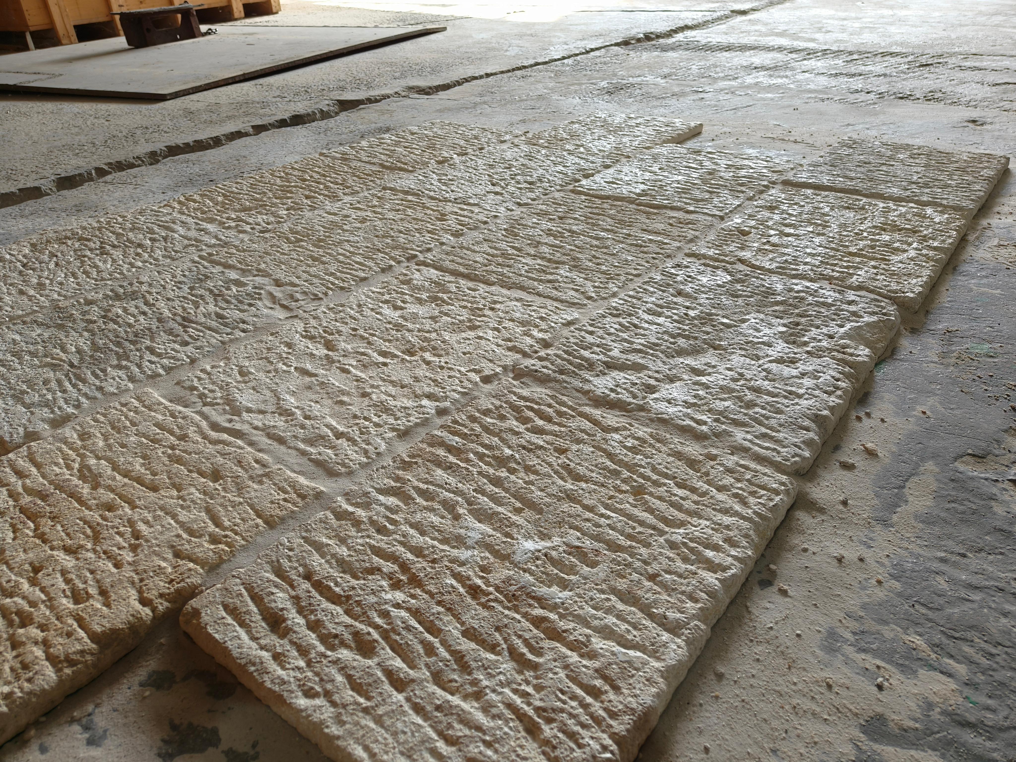 pavimenti in pietra antica di recupero