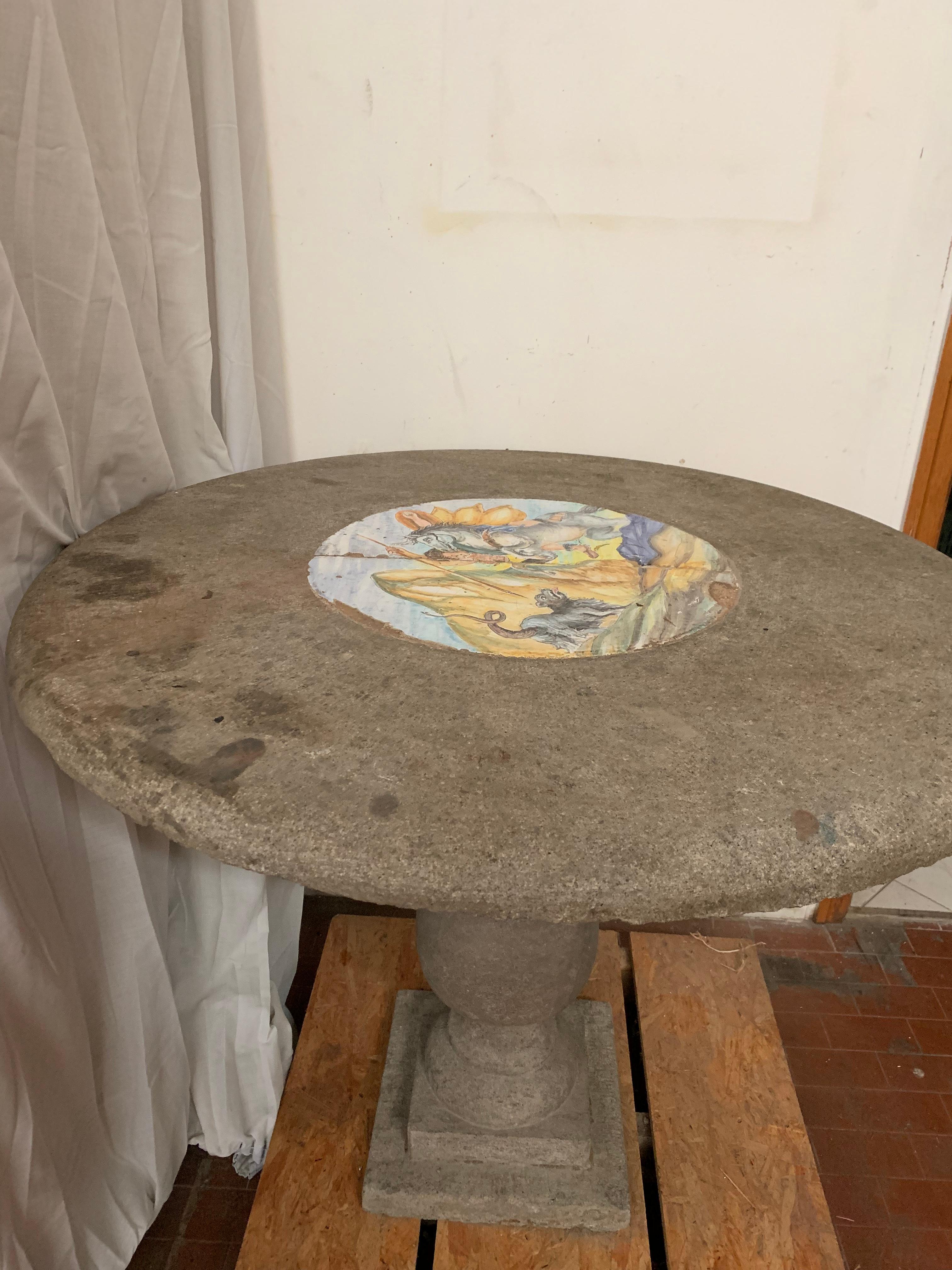 Antique Stone Garden Table with Central Medallion 8