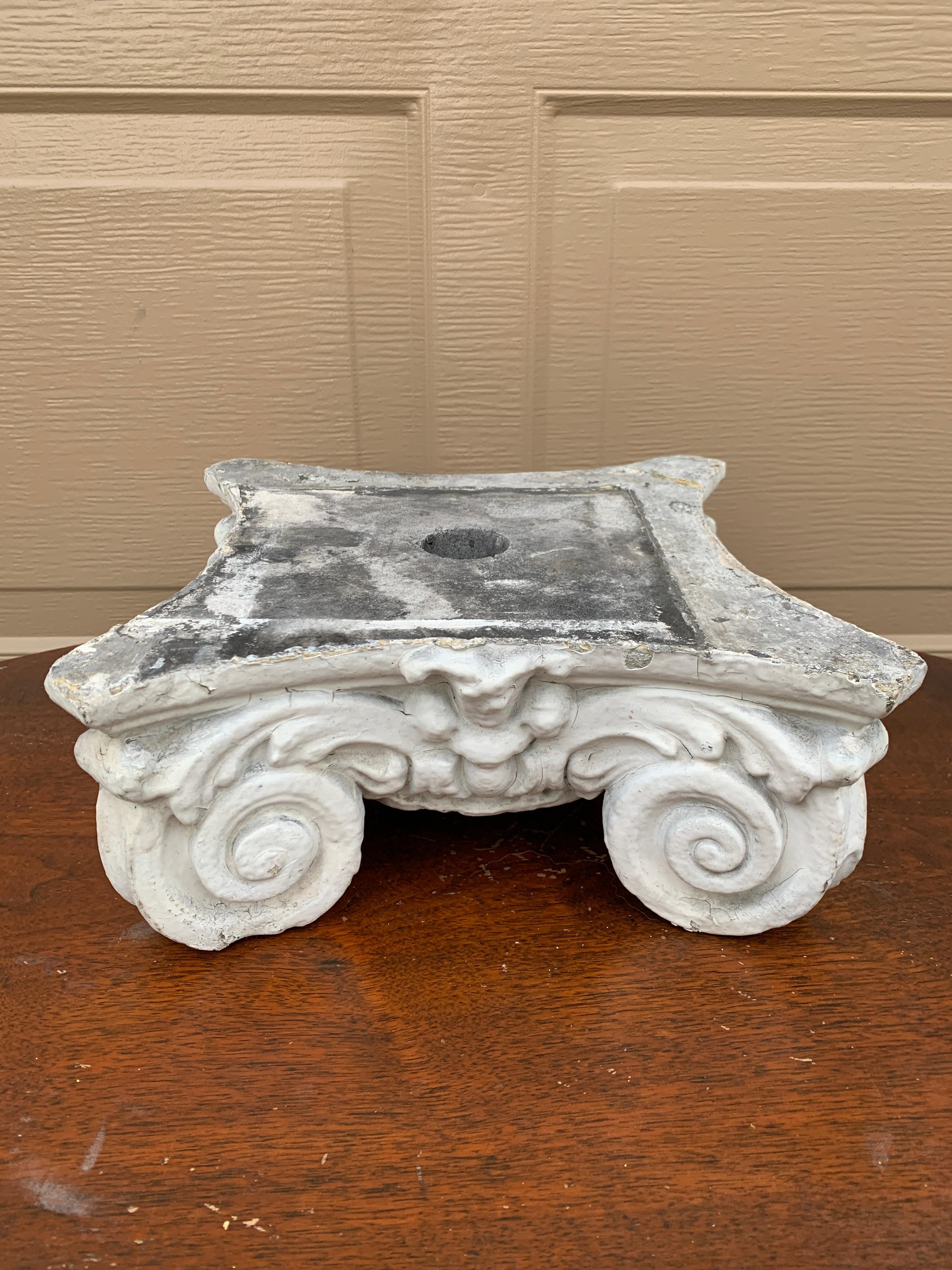 Antique Stone Neoclassical Ionic Column Capital Stand, 19th Century In Good Condition For Sale In Elkhart, IN