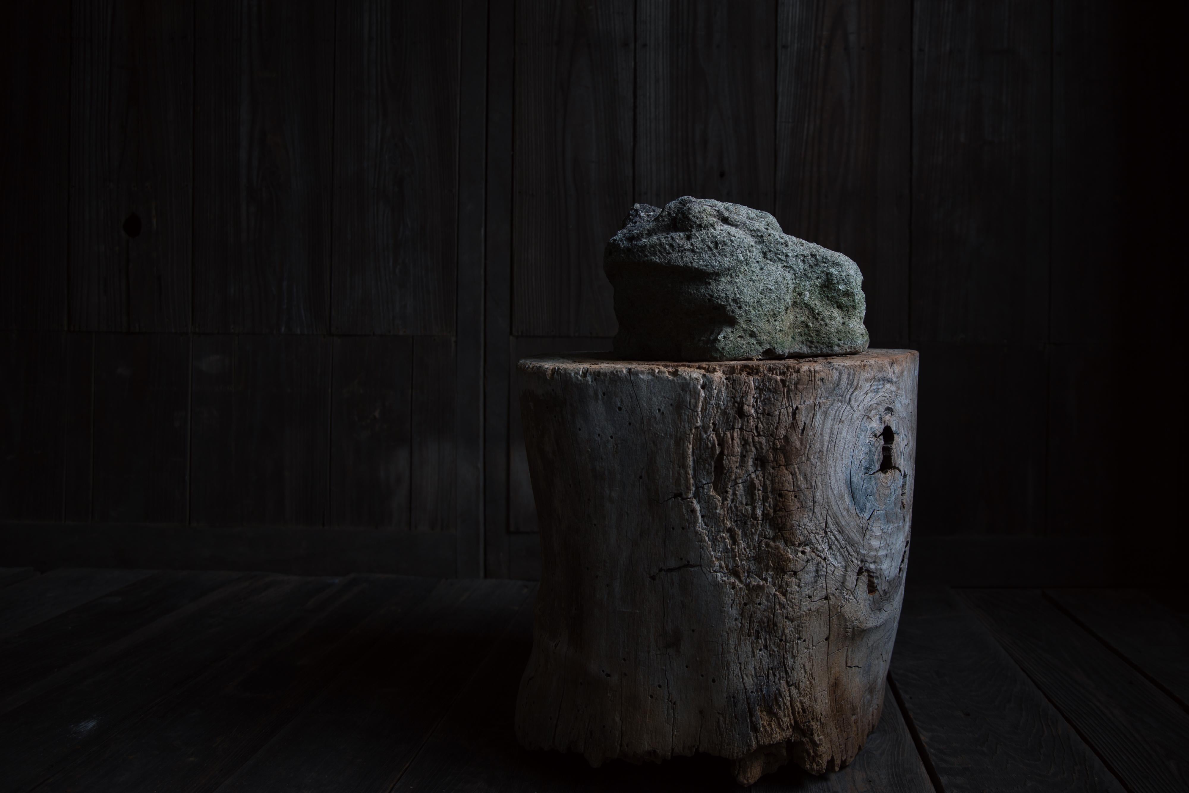 Antique stone sculpture Frog wabi sabi Japanese garden elements primitive mingei 9