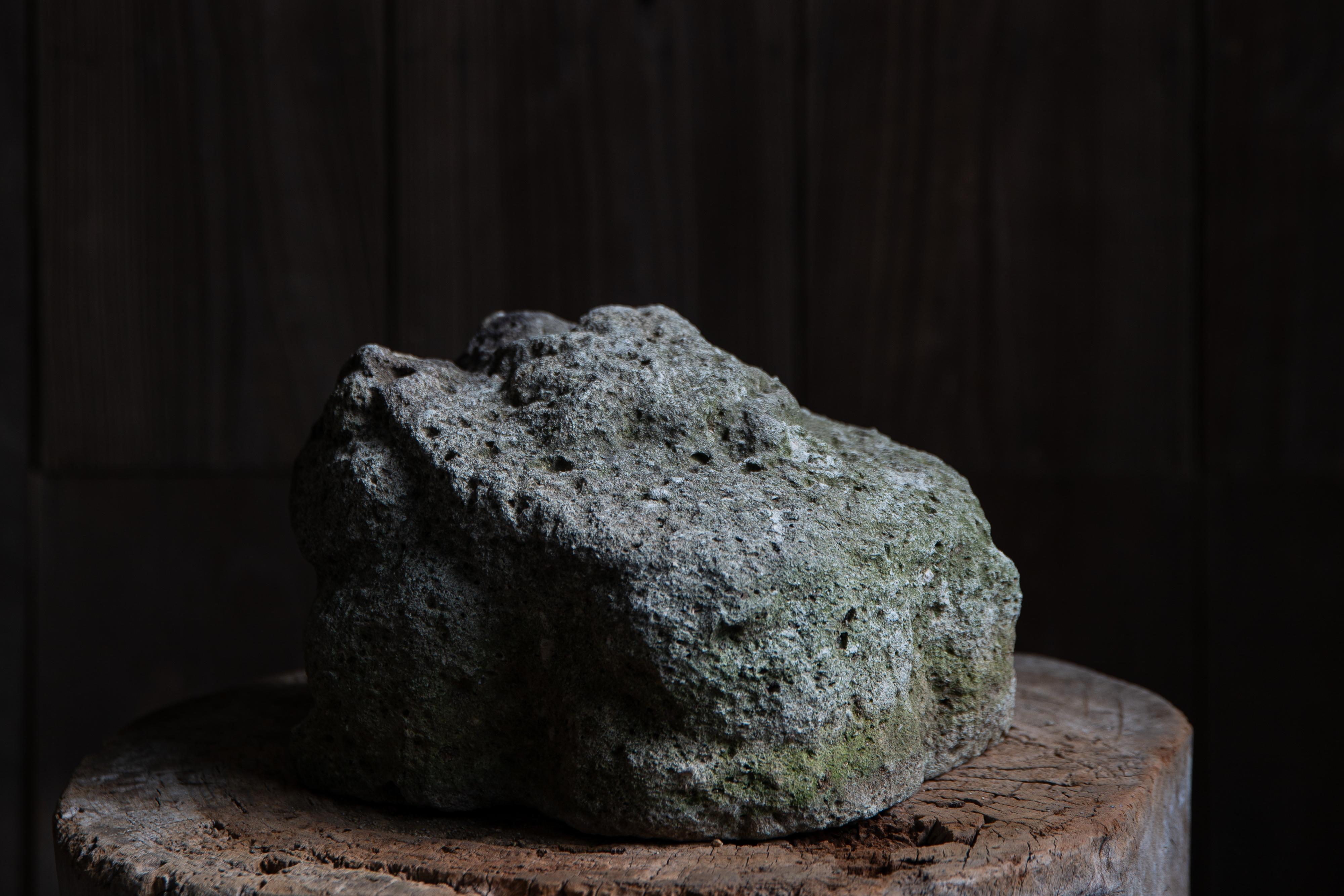 Antique stone sculpture Frog wabi sabi Japanese garden elements primitive mingei 1