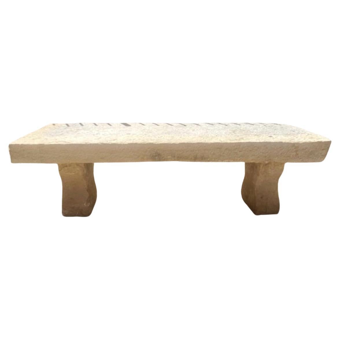 Mesa de piedra antigua - GE-0129