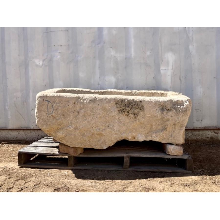 Antique stone trough

Dimensions: APPROX - 31”D x 47.5”W x 15”H

Beautiful texture and patina.