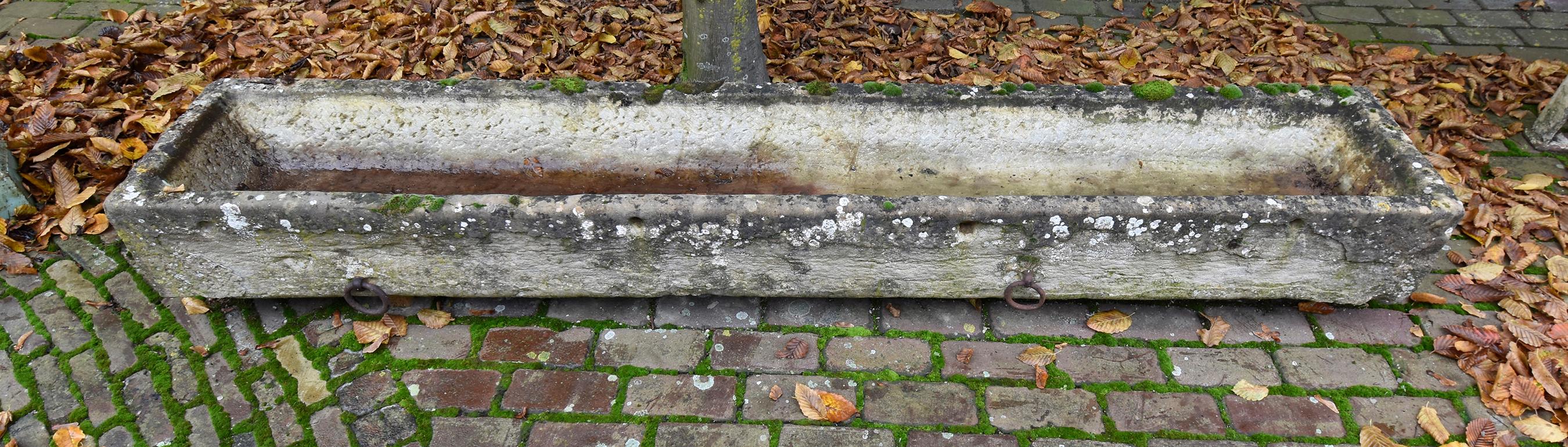 Antique stone trough from the 19th century.
Recuperated from a mansion near Brussels, Belgium.