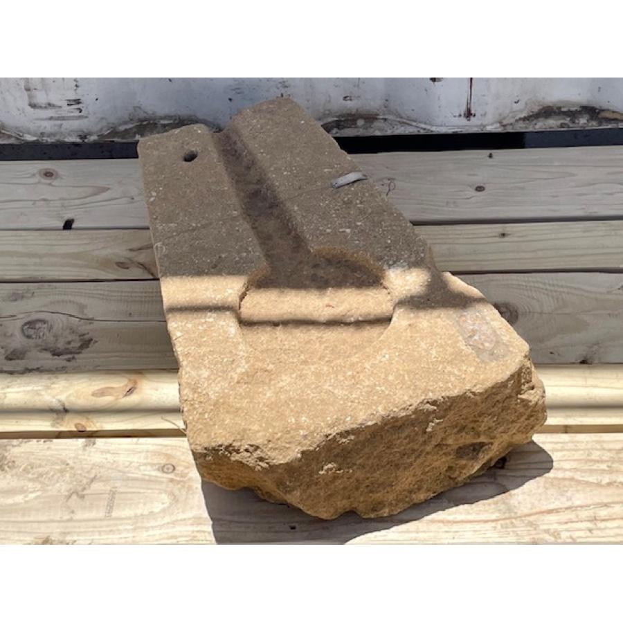 Antique Stone Weir In Fair Condition For Sale In Scottsdale, AZ