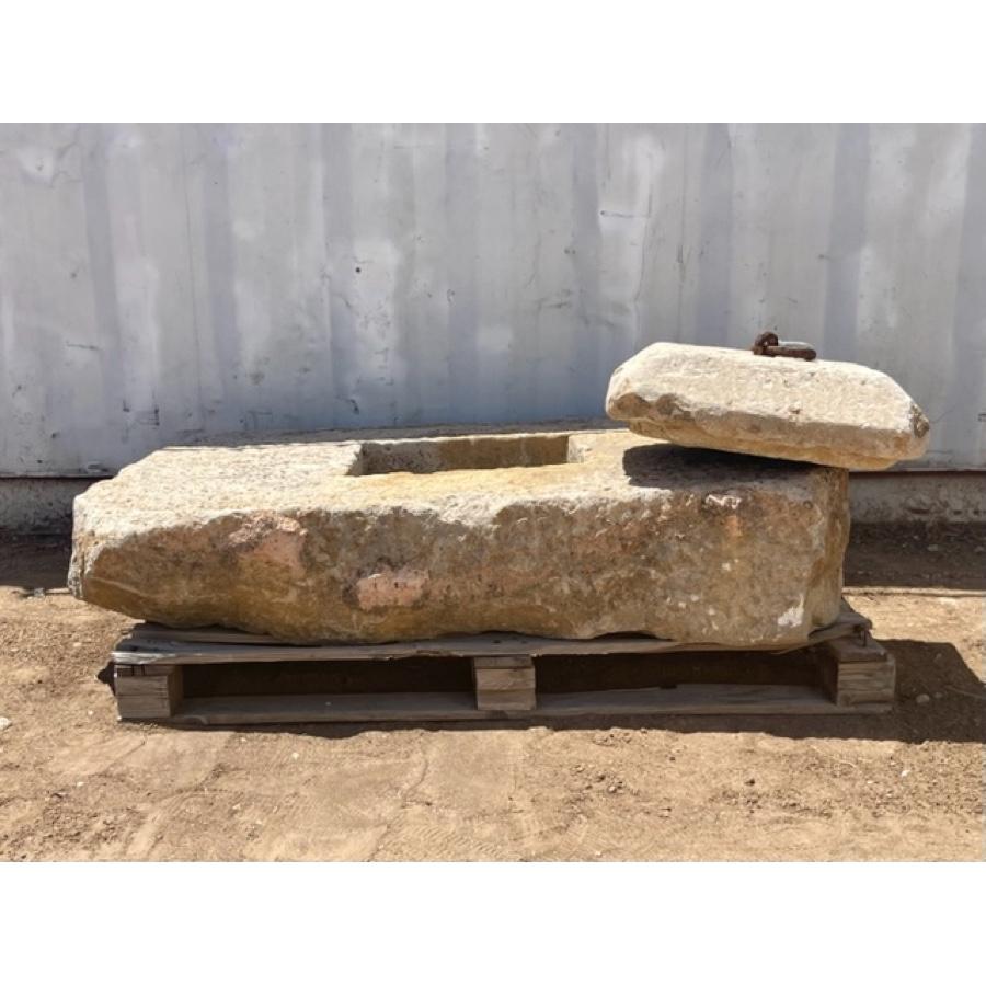 Antique stone well top.

Item #: GE-1626

Material: Stone
Dimensions: 41.25”D x 51.25”W x 8”H.
