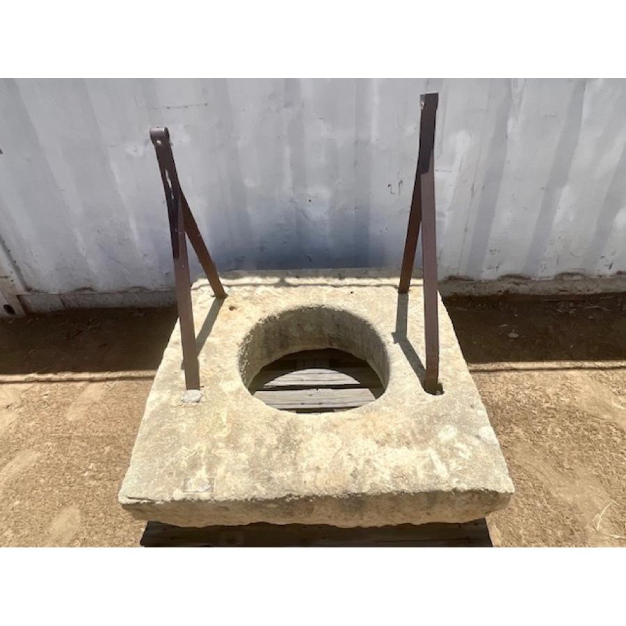 Antique Stone Wellhead In Fair Condition For Sale In Scottsdale, AZ