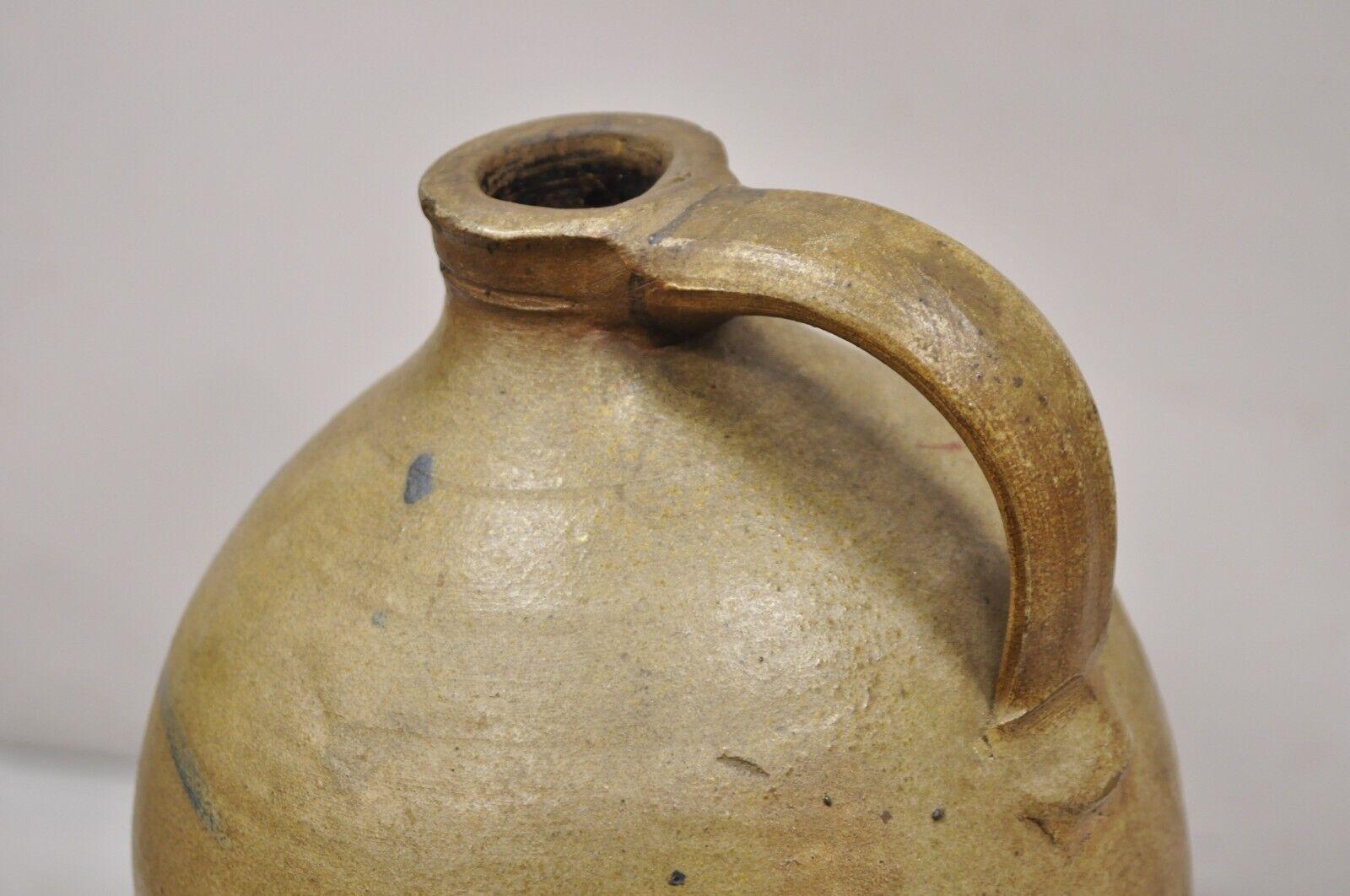 Antike Steingut-Keramik 2-Galon-Wasserkrug/Krug/Krug mit blauer Farbe, dekoriert „2“ (Töpferwaren) im Angebot