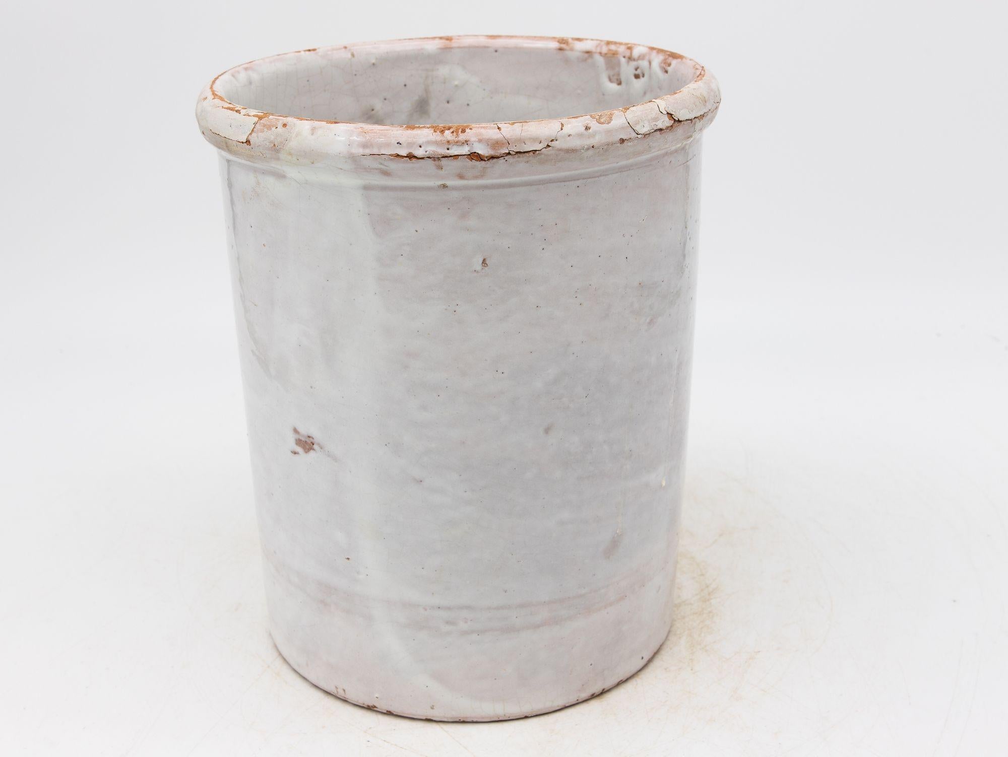 Antike Steinzeugurne, Italien Anfang 20. (Terrazzo) im Angebot
