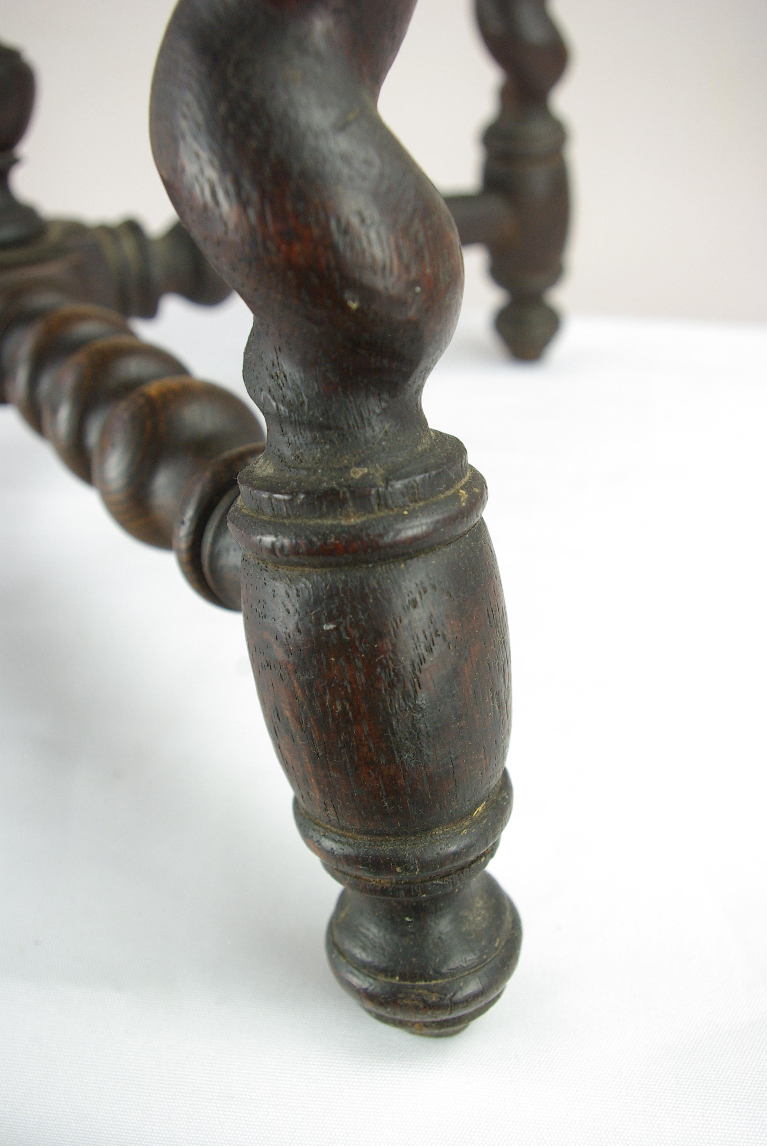 Antique Stool, Antique Victorian Carved Oak Stool Barley Twist Stool, B1470 In Good Condition In Vancouver, BC