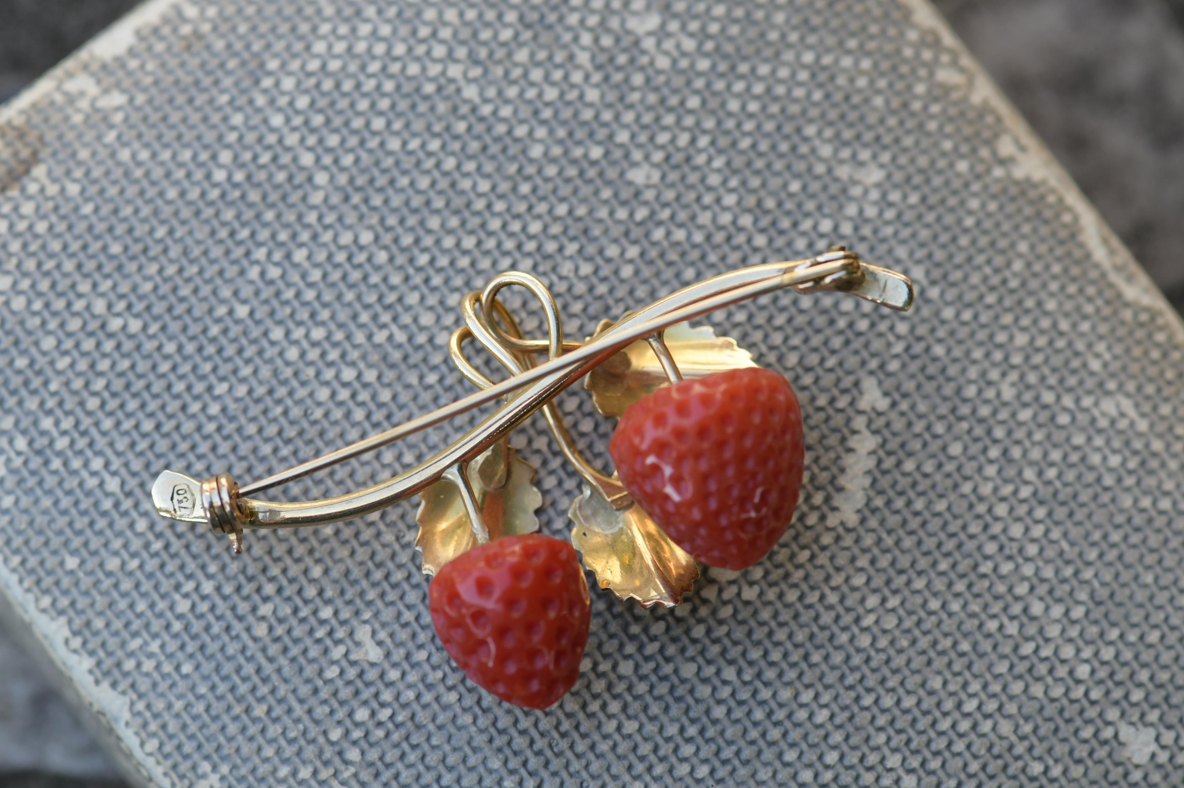 vintage strawberry brooch