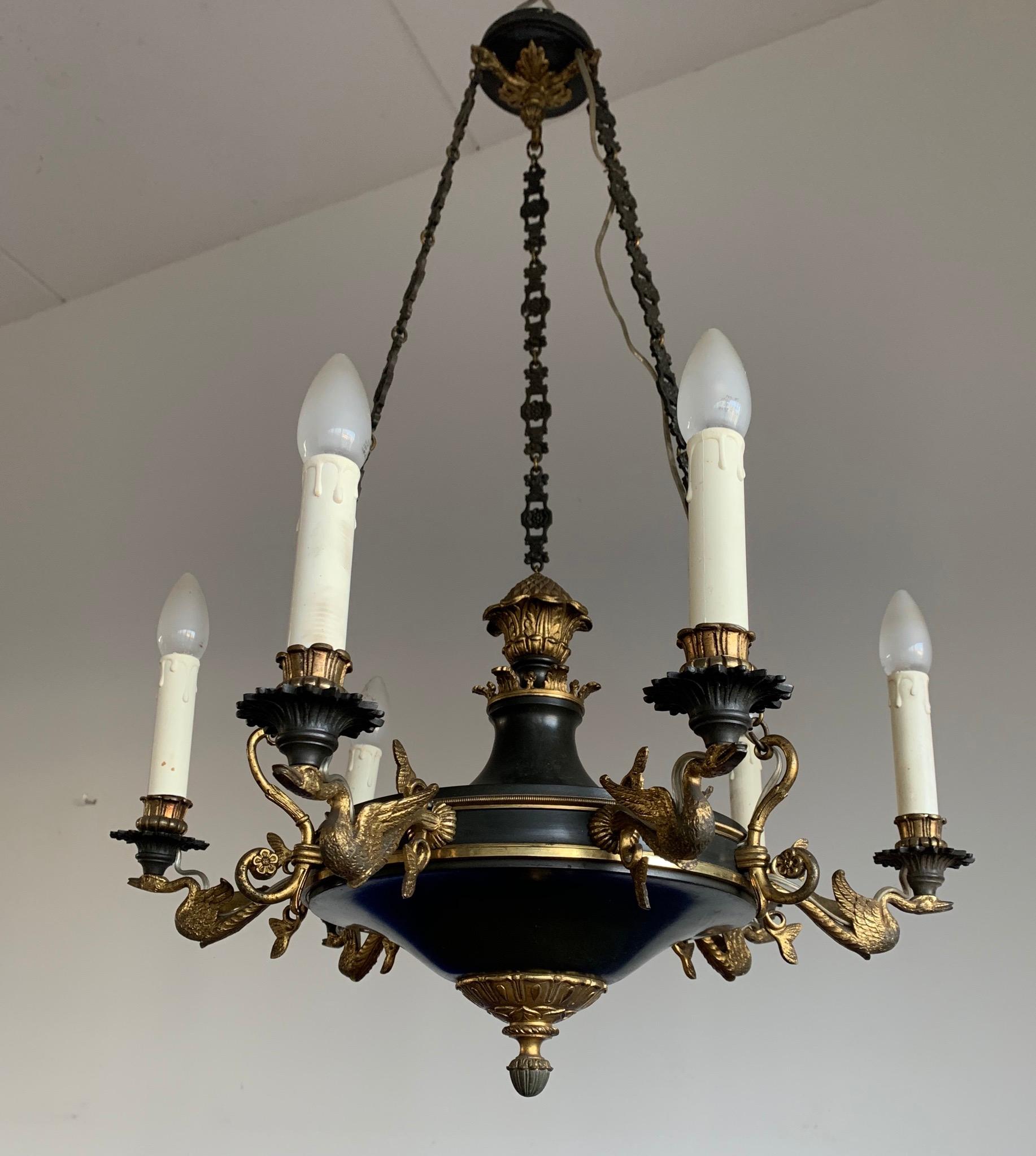 Stunning and fine size chandelier with gilt bronze swan sculptures. 

If you are looking for a truly stylish, well proportioned and top quality made chandelier then this turn of the century work of lighting art could be perfect for you. The overall