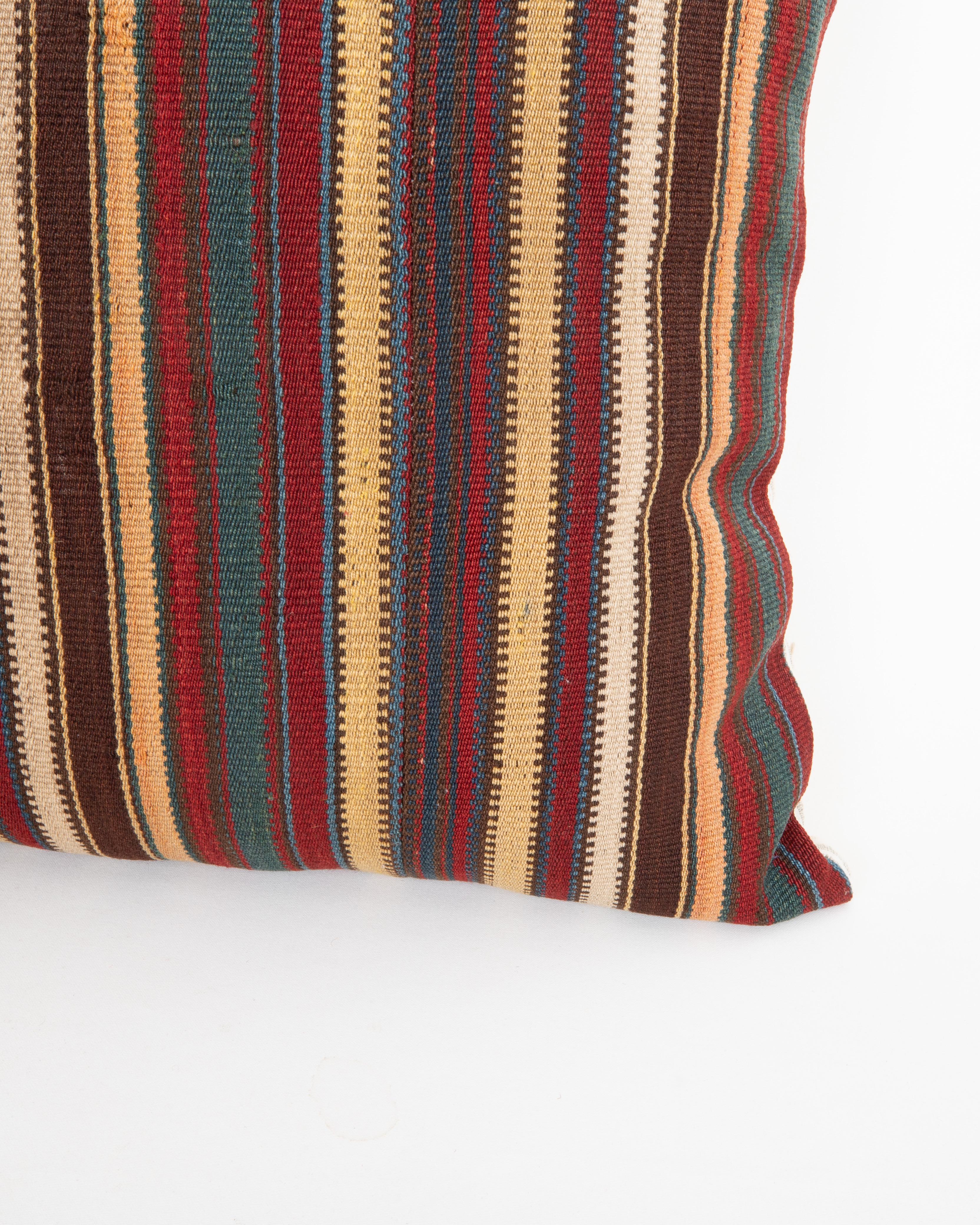 Caucasien Coussin ancien en laine rayée Jajim / kilim, Caucase en vente