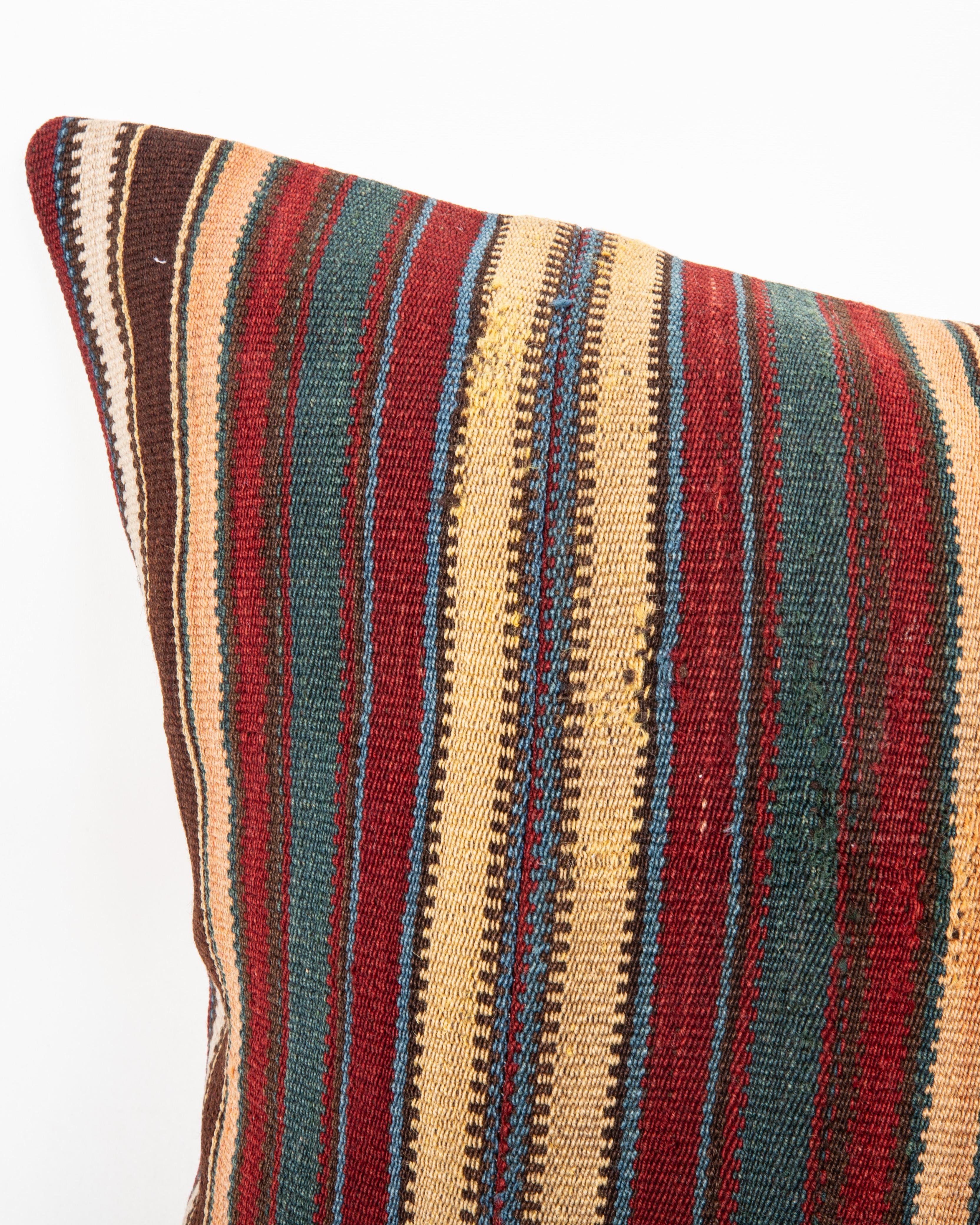 Caucasico Cuscino antico in lana Jajim / kilim a righe, Caucaso in vendita