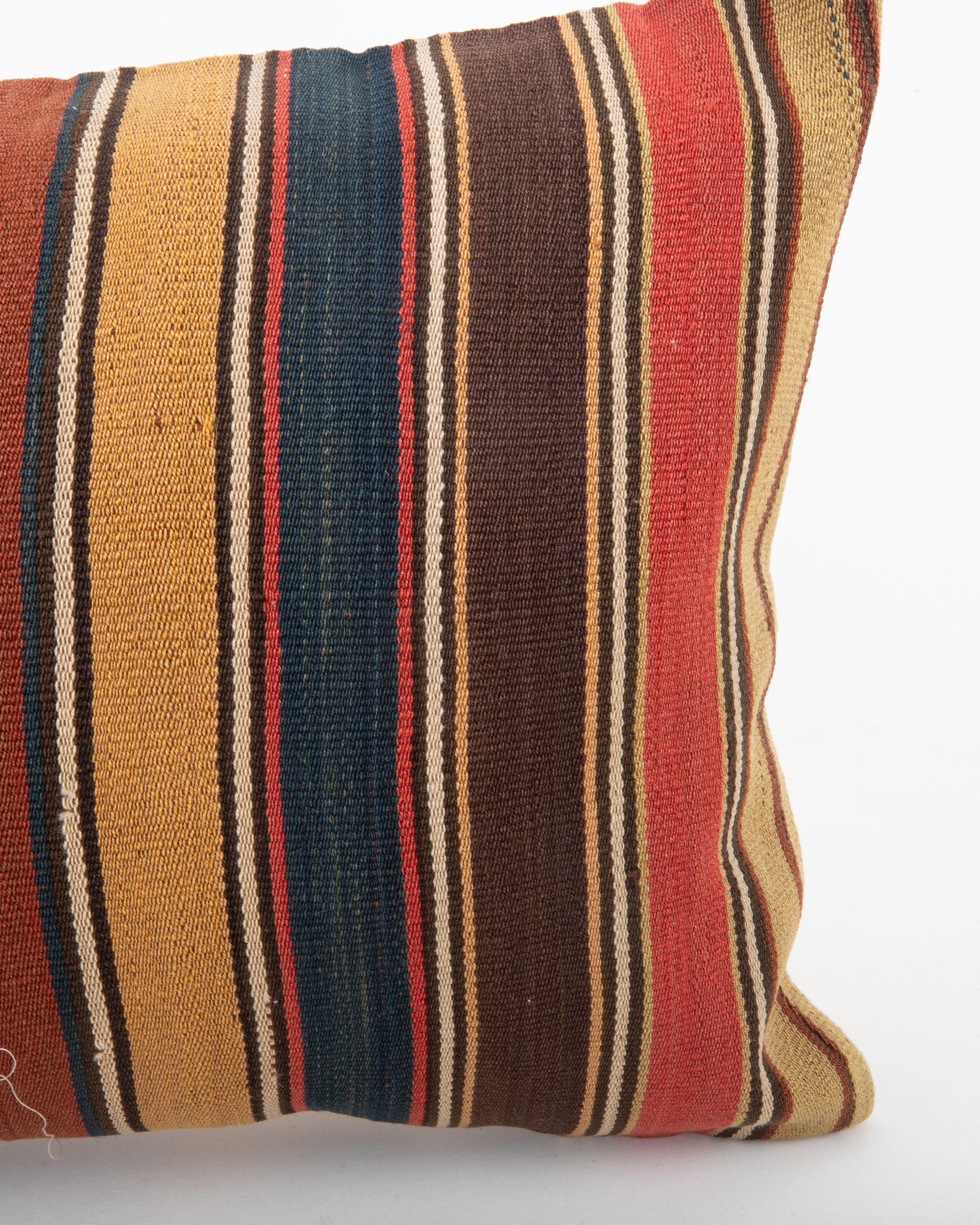 Antiguo cojín Jajim / kilim de lana a rayas, Cáucaso Caucásico en venta