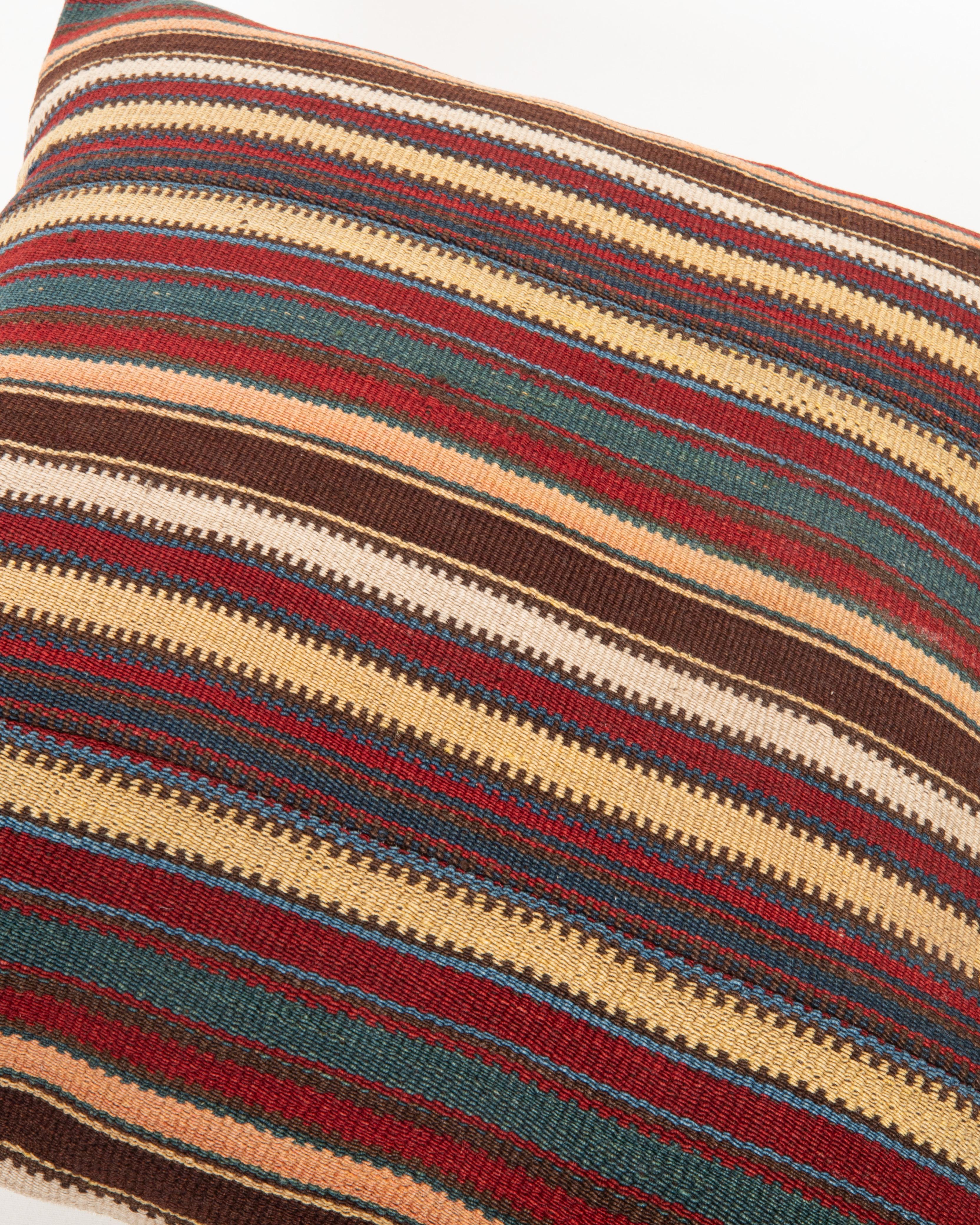 Cuscino antico in lana Jajim / kilim a righe, Caucaso In condizioni discrete in vendita a Istanbul, TR