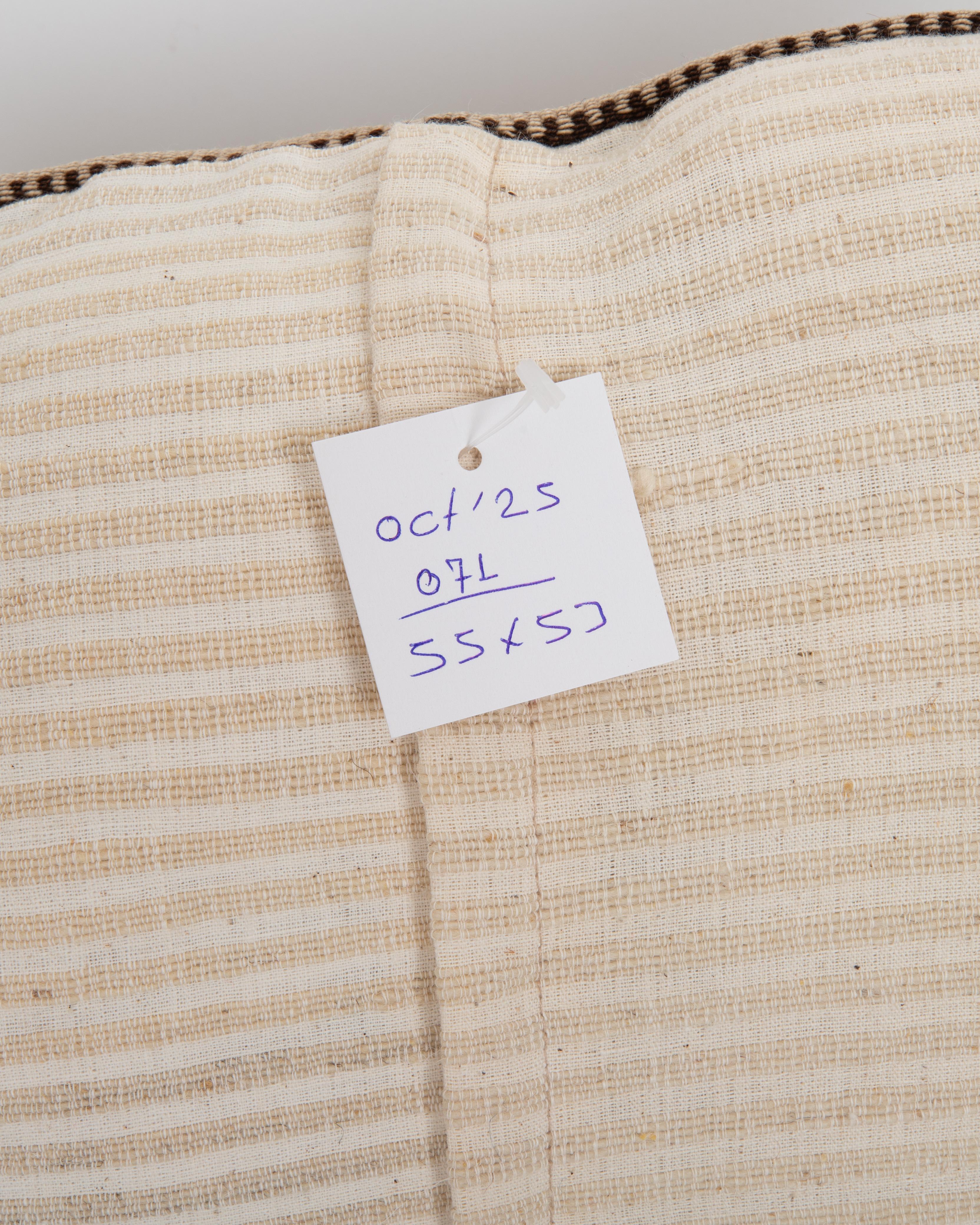 XIX secolo Cuscino antico in lana Jajim / kilim a righe, Caucaso in vendita