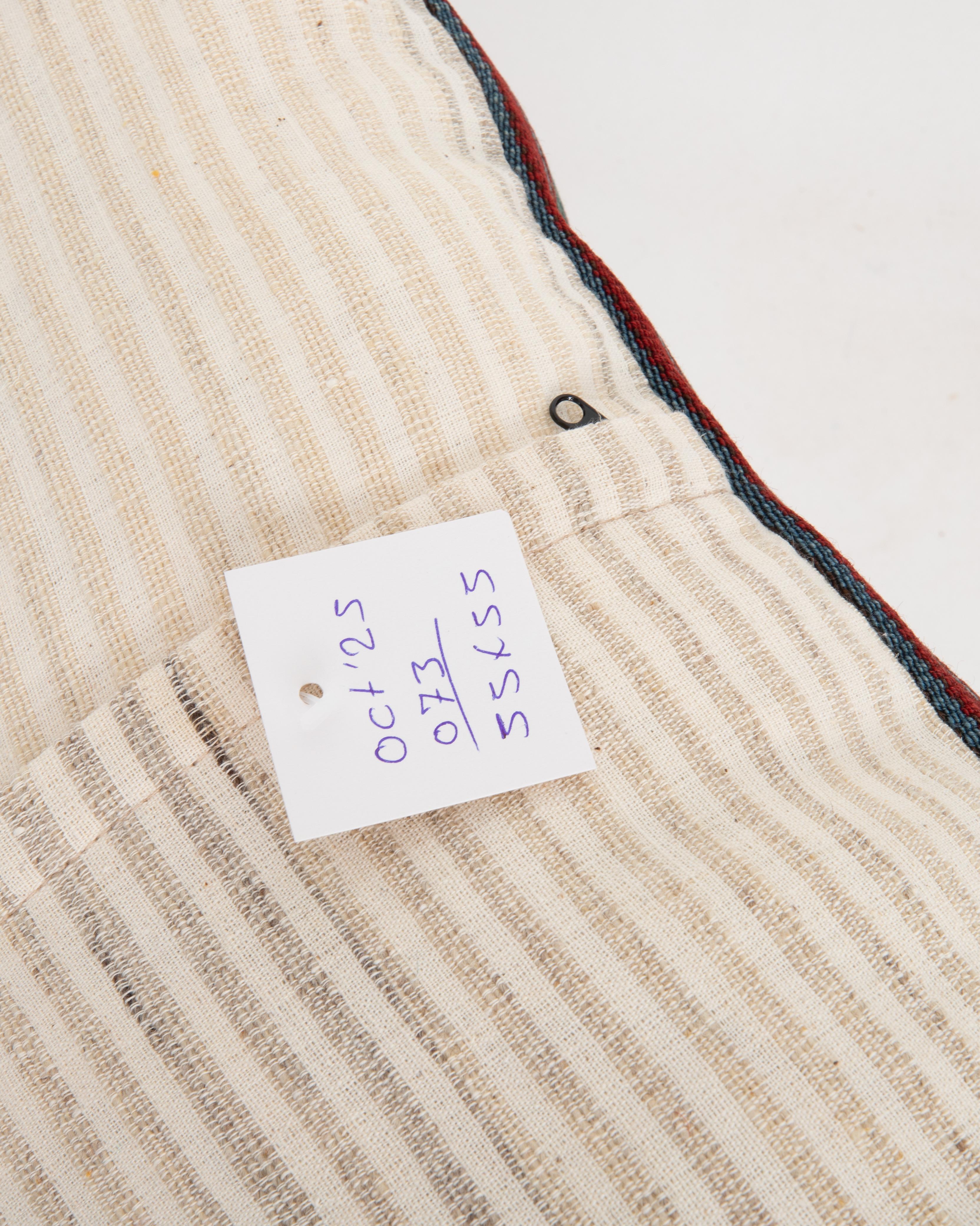 XIXe siècle Coussin ancien en laine rayée Jajim / kilim, Caucase en vente