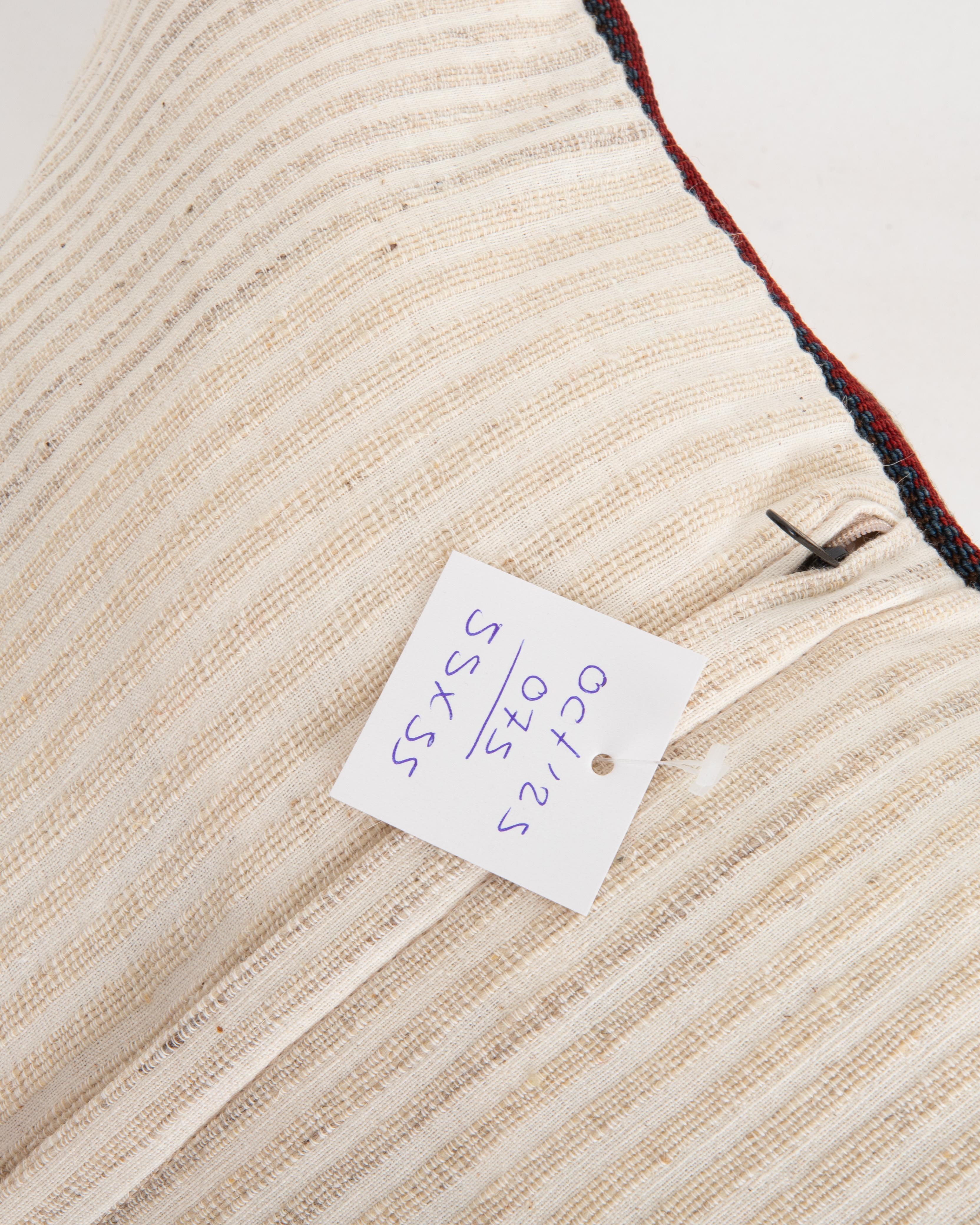 XIX secolo Cuscino antico in lana Jajim / kilim a righe, Caucaso in vendita