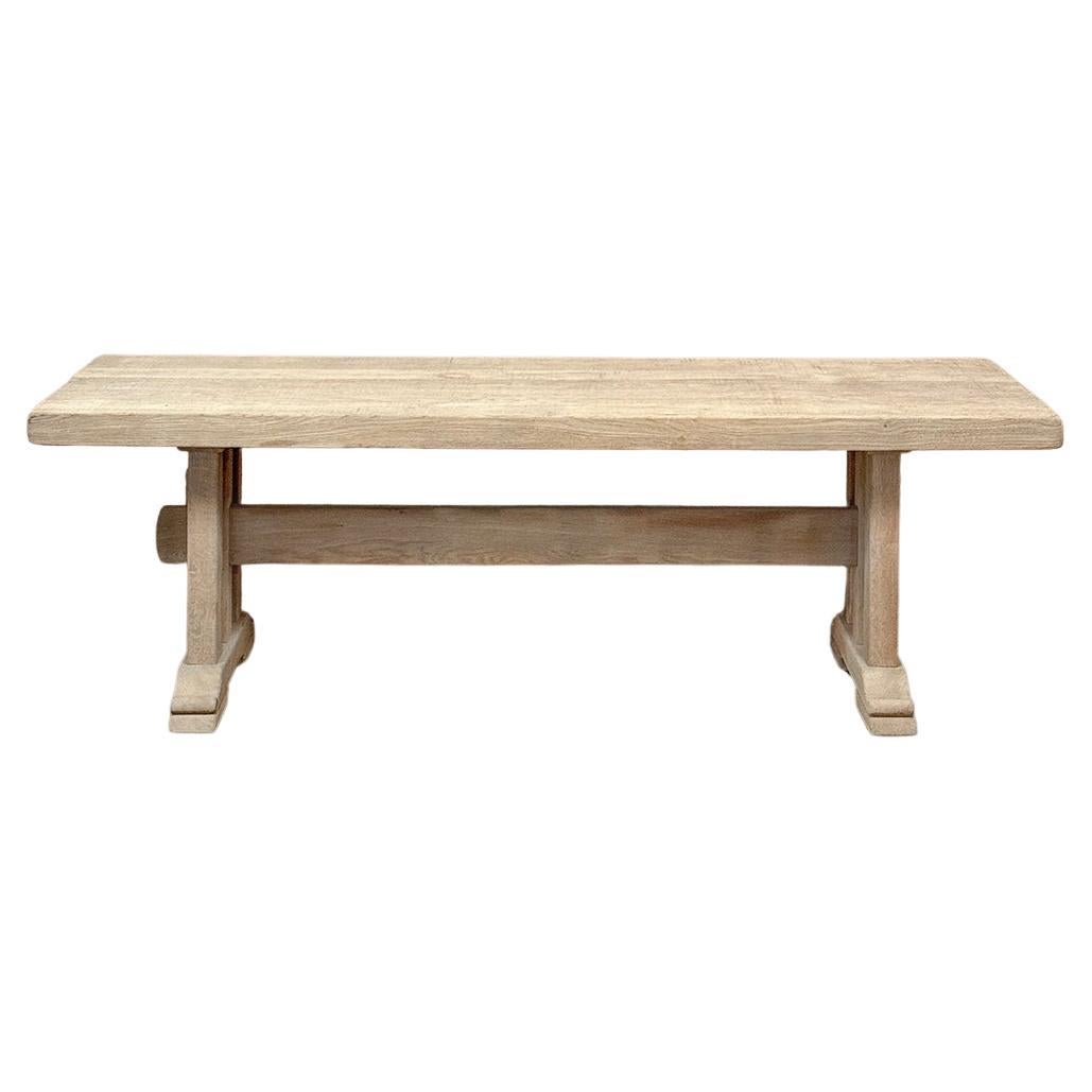 Ancienne table à tréteaux européenne rustique en chêne rayé ~ Table de salle à manger en vente