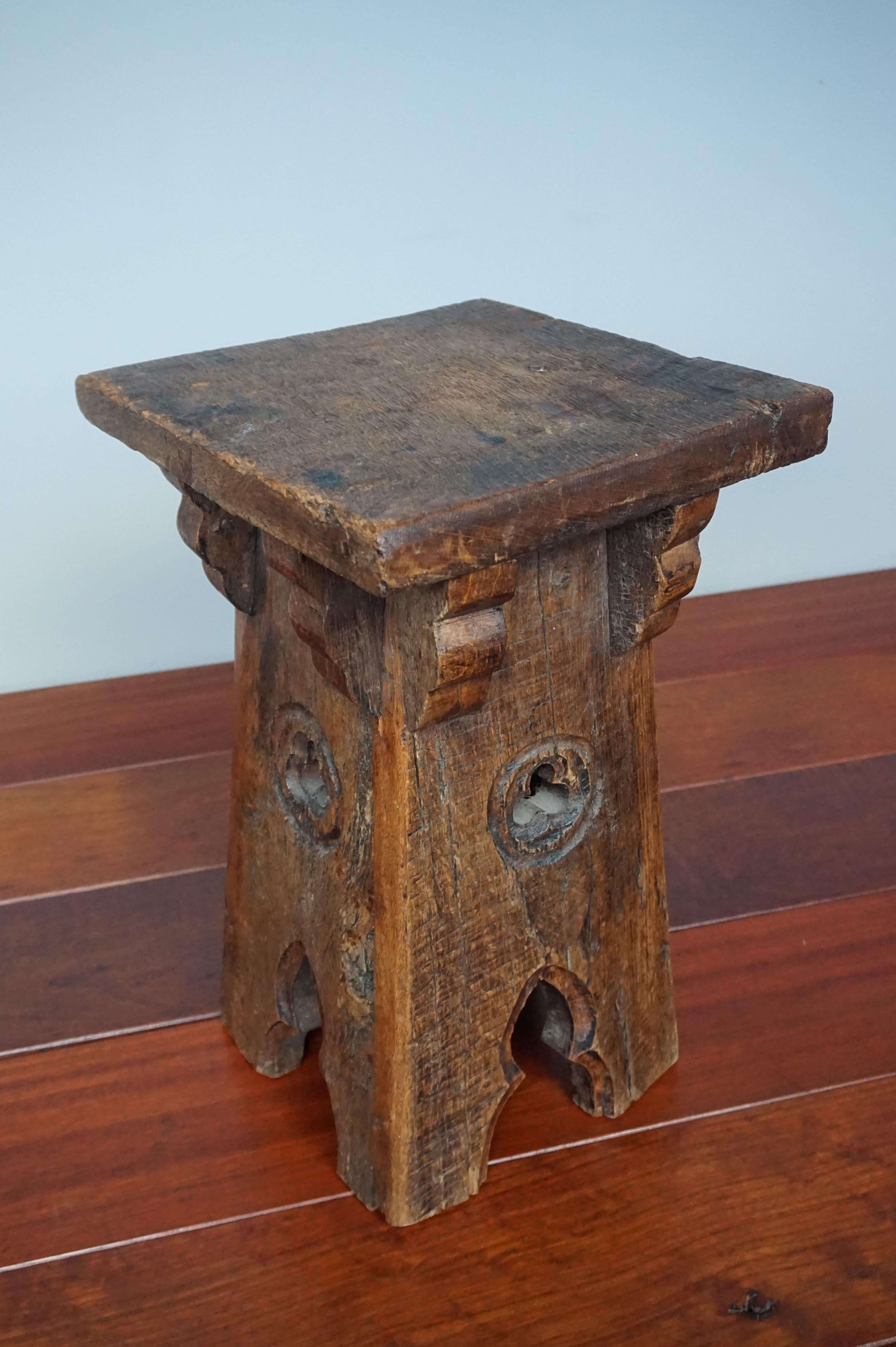 Hand-Carved Antique and Strong & Heavy Oak Gothic Revival Plant / Pedestal Stand / End Table