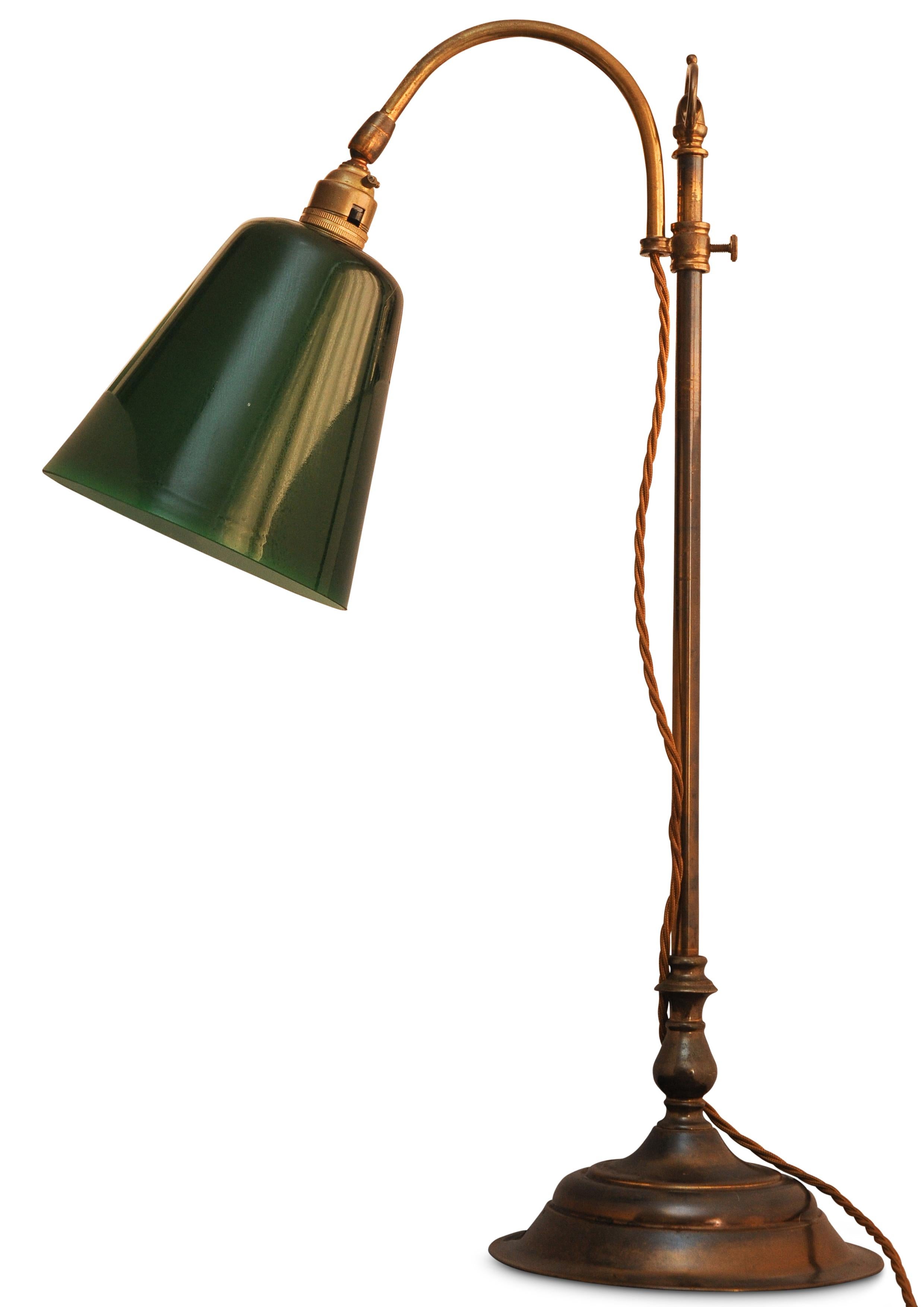 green old fashioned desk lamp