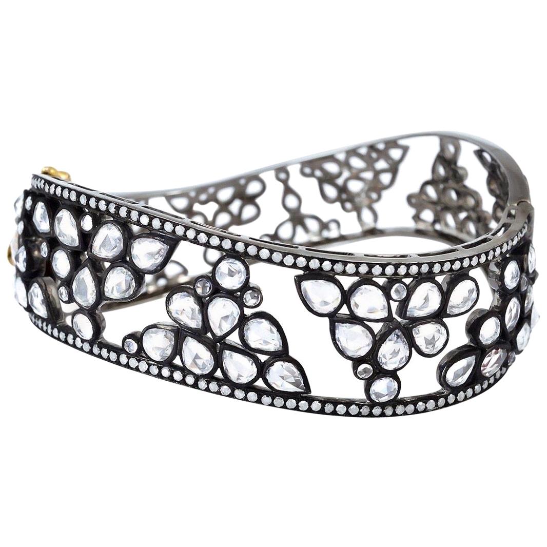 Antique Style 18 Karat Gold Sapphire Bangle Bracelet