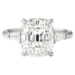 Anello con diamante brillante Old Mine da 2,01 carati in stile antico con baguette affusolate