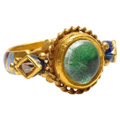 Antique Style 22k yellow Gold Emerald Ring With Diamonds