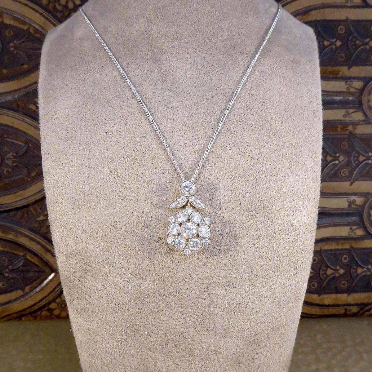 Antique Style 2.50ct Diamond Cluster Drop Pendant Necklace in Gold and Silver In Excellent Condition For Sale In Yorkshire, West Yorkshire