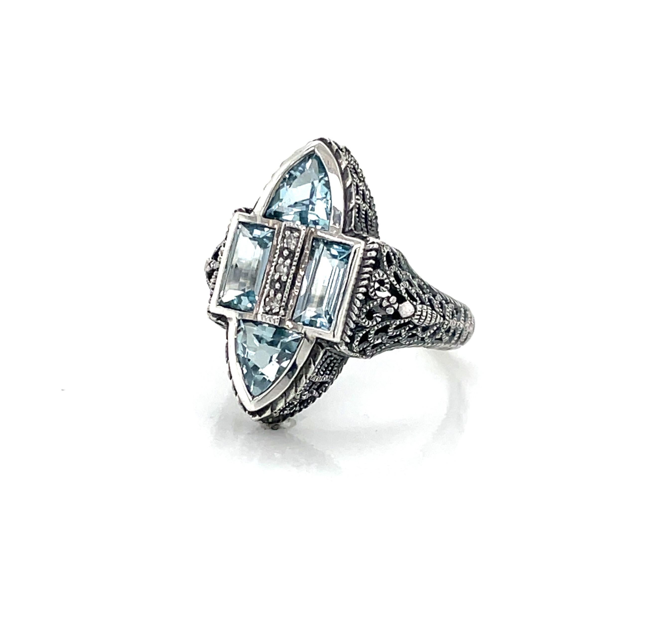 Filigraner Ring aus Sterlingsilber mit blauem Topas und Diamanten im antiken Stil (Gemischter Schliff) im Angebot