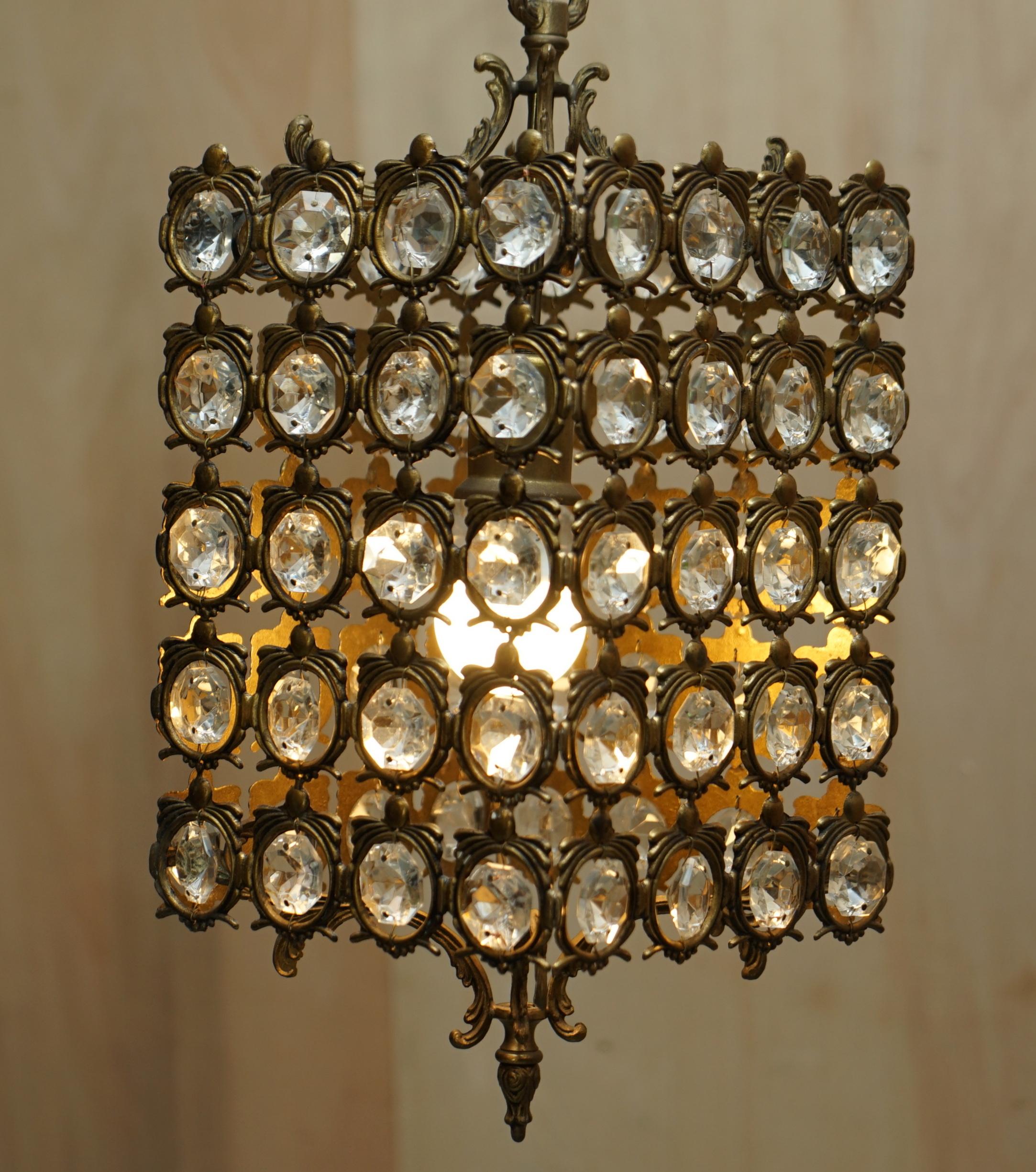 Antique Brass & Glass Crystal Cut Panging Pendent Lantern Ceiling Light (Lanterne suspendue en laiton et verre taillé)  en vente 12