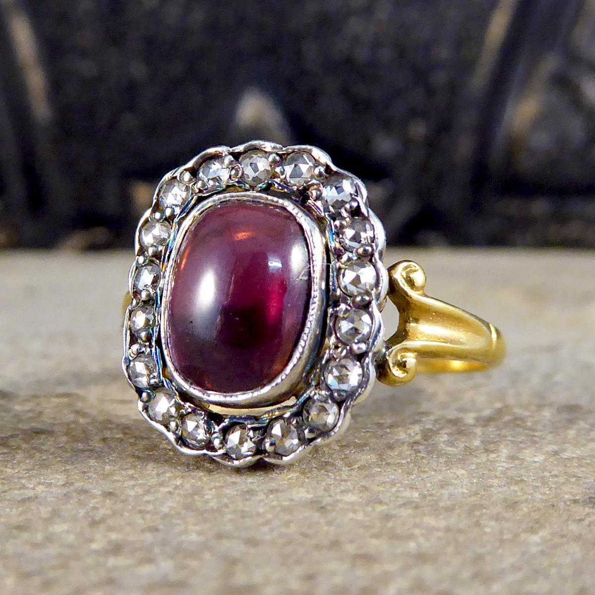 Antique Style Cabochon Garnet and Diamond Cluster Ring in 18ct Yellow Gold In Good Condition For Sale In Yorkshire, West Yorkshire