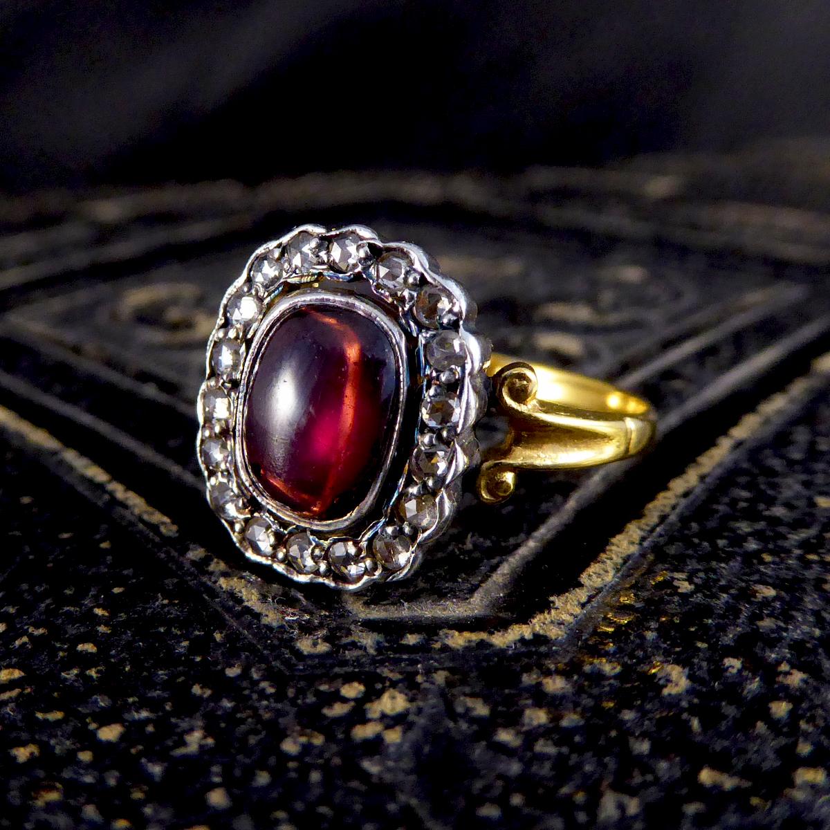 Antique Style Cabochon Garnet and Diamond Cluster Ring in 18ct Yellow Gold For Sale 1