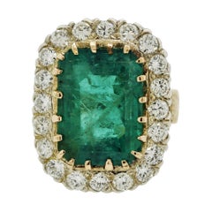 Antique Style Colombian Emerald Diamond Gold Ring, GIA Certified