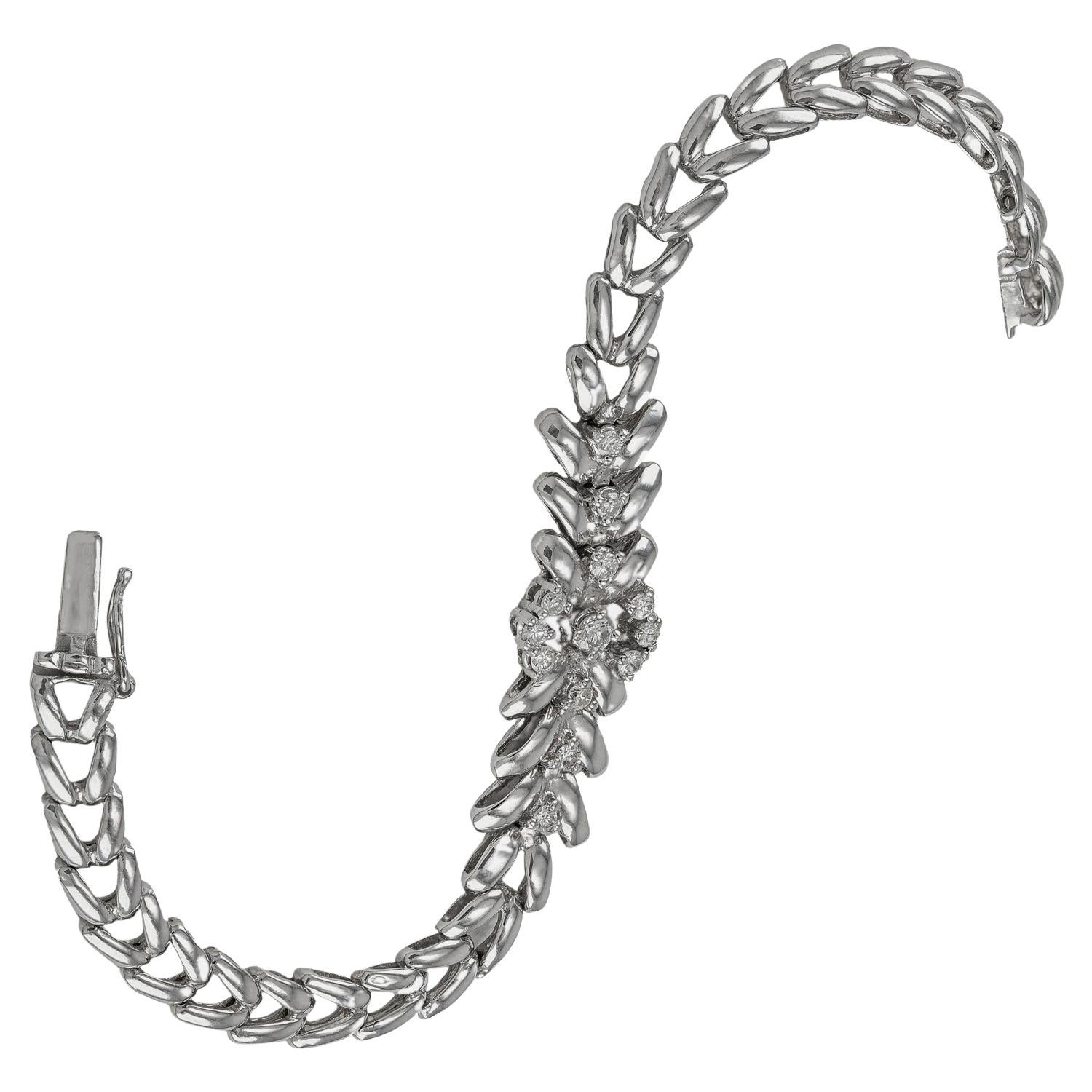Bracciale in stile antico con diamanti ad alta lucentezza