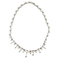 Collar de filigrana de oro blanco de 18 quilates con diamantes de estilo antiguo